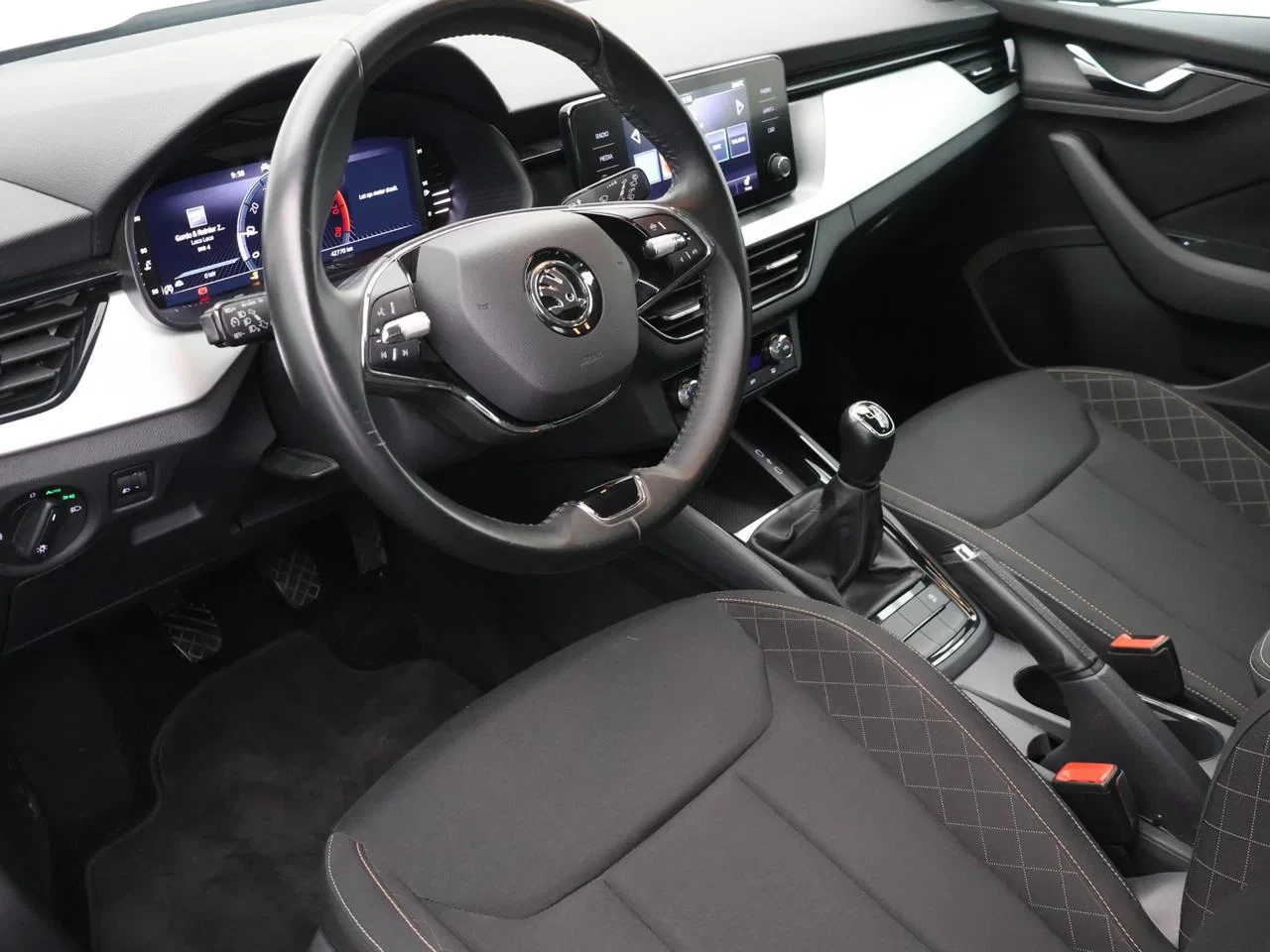 Škoda Kamiq SKODA Kamiq 1.0TSI 95PK *VIRTUAL COCKPIT*CRUISE CONTROL*APP-CONNECT*AIRCO*PDC ACHTER*...*