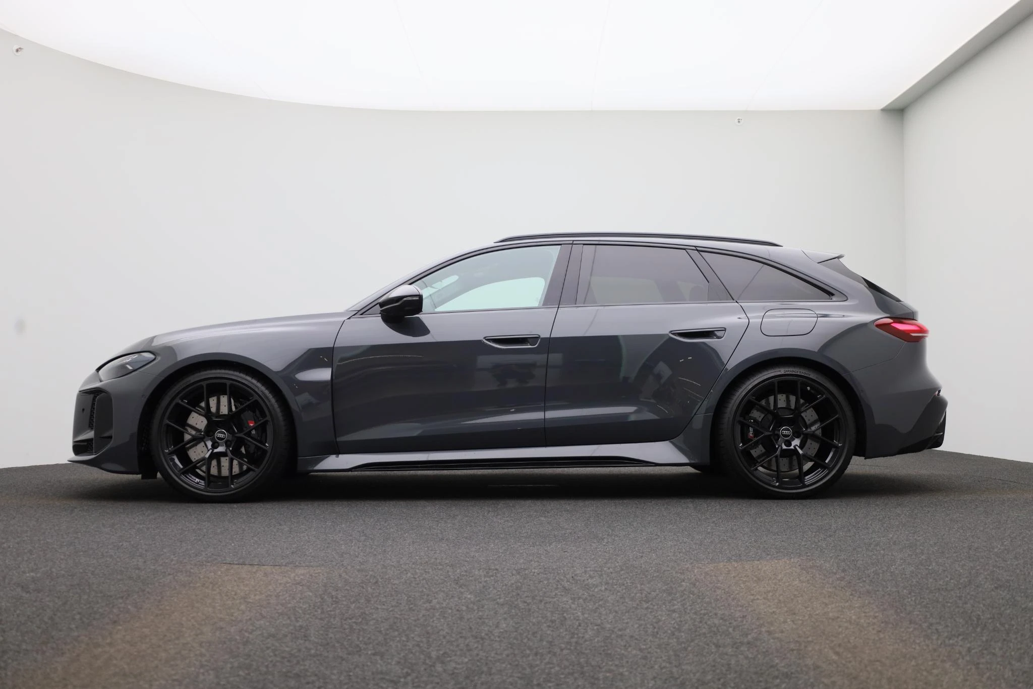 Audi-RS5-image-14
