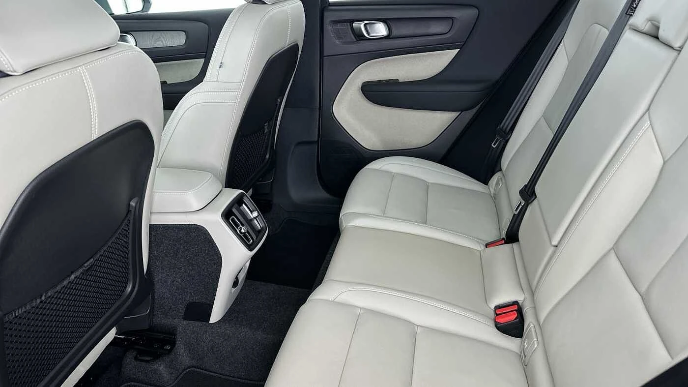Volvo-XC40-image-12