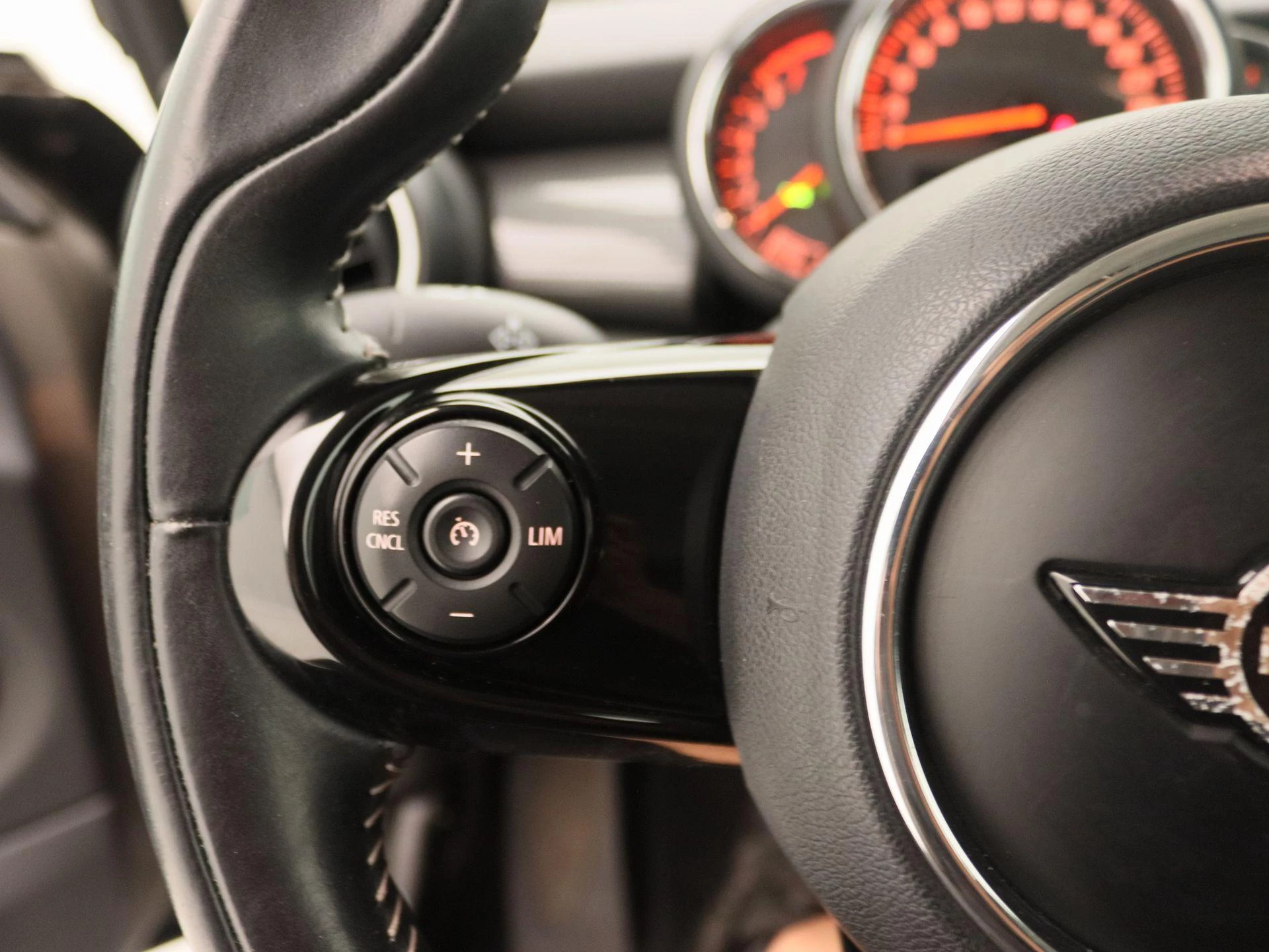 MINI 3-deurs 1.5 Cooper Salt
