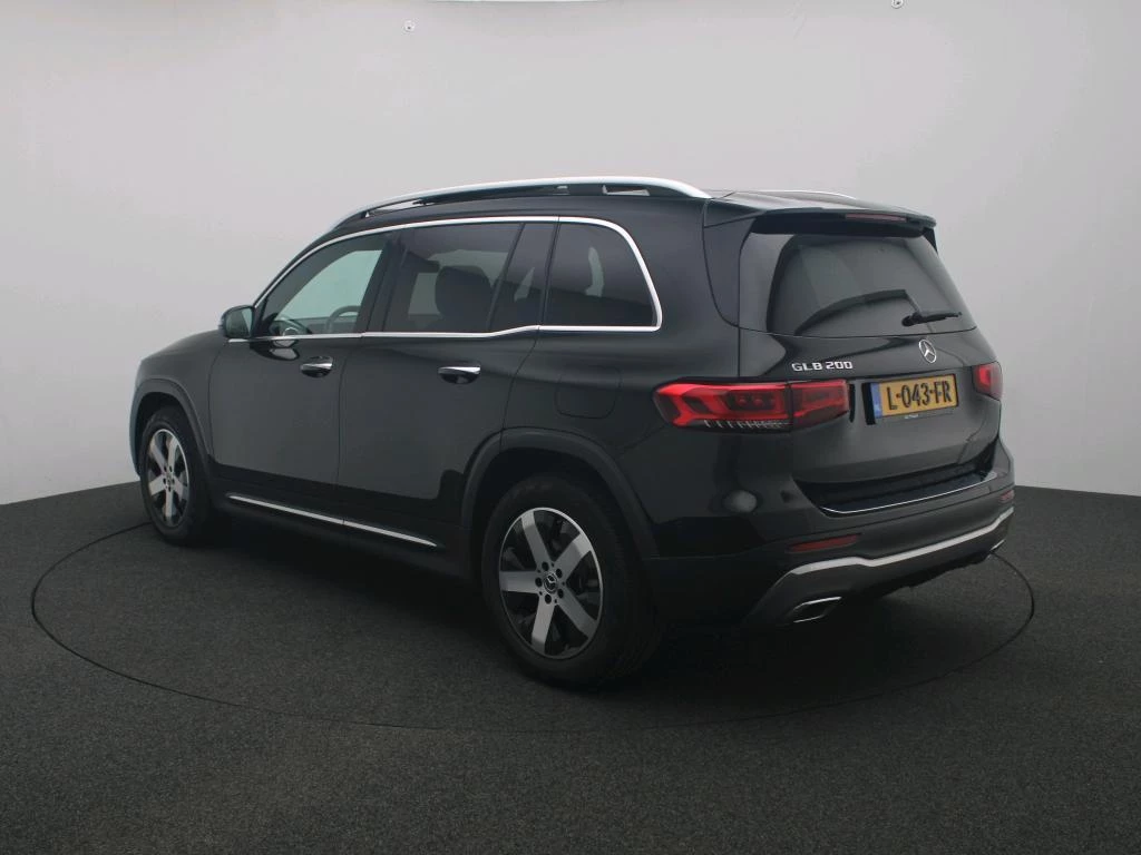 Mercedes-Benz GLB 200 Business Solution Luxury