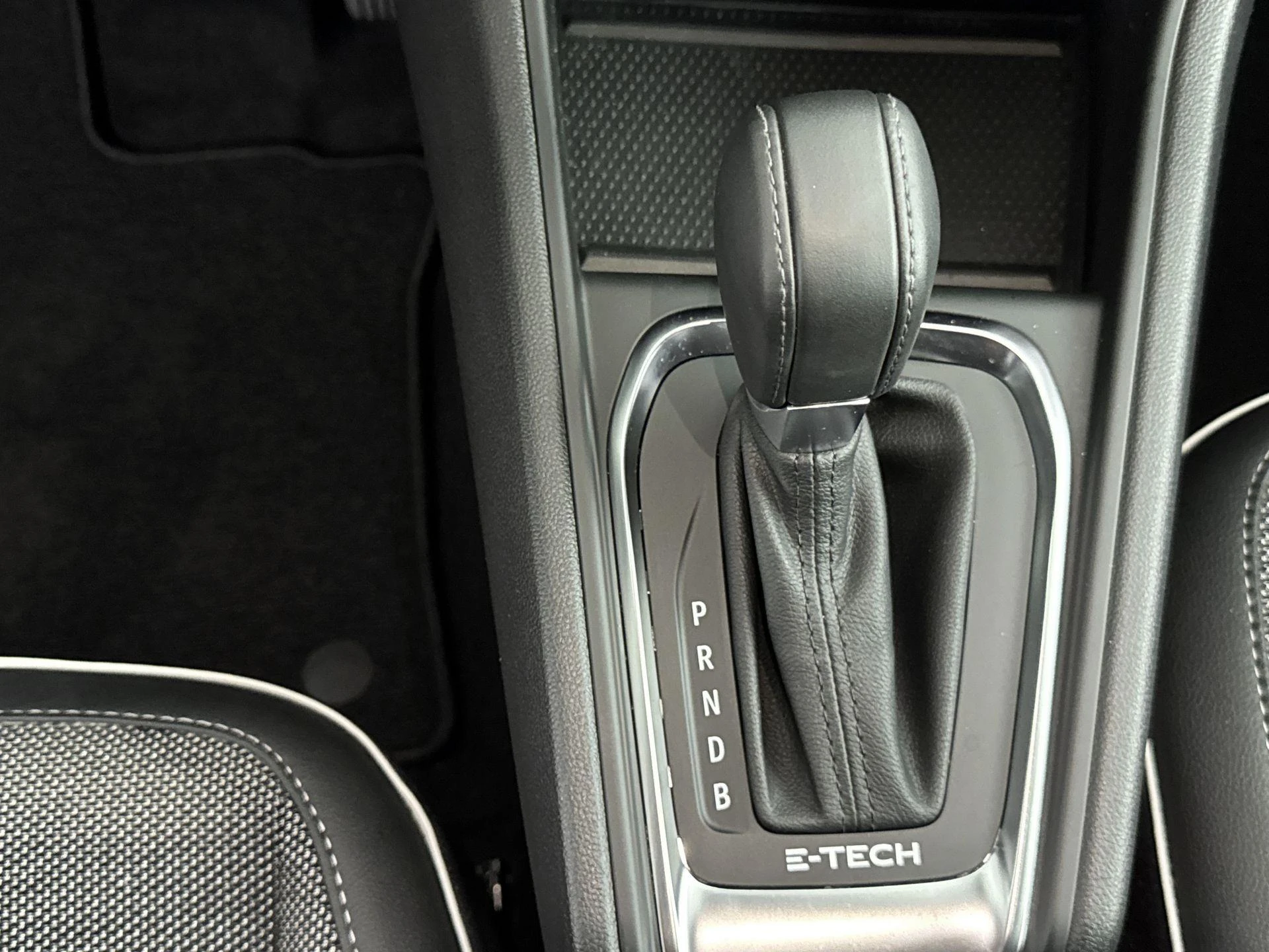 Renault-Captur-image-20