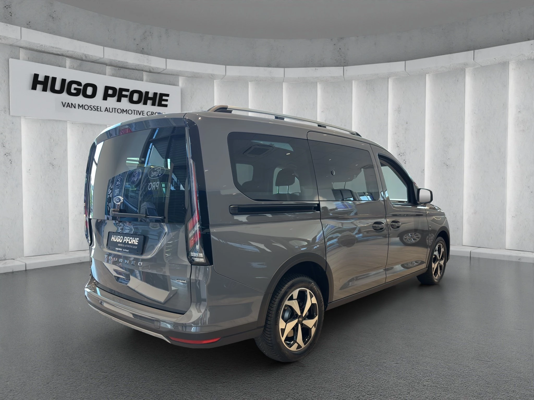 Ford Tourneo Connect Grand Active 1.5 EcoBoost PHEV