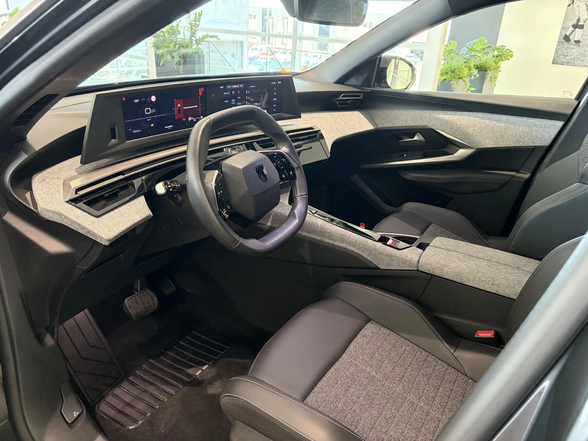 Peugeot-5008-image-9