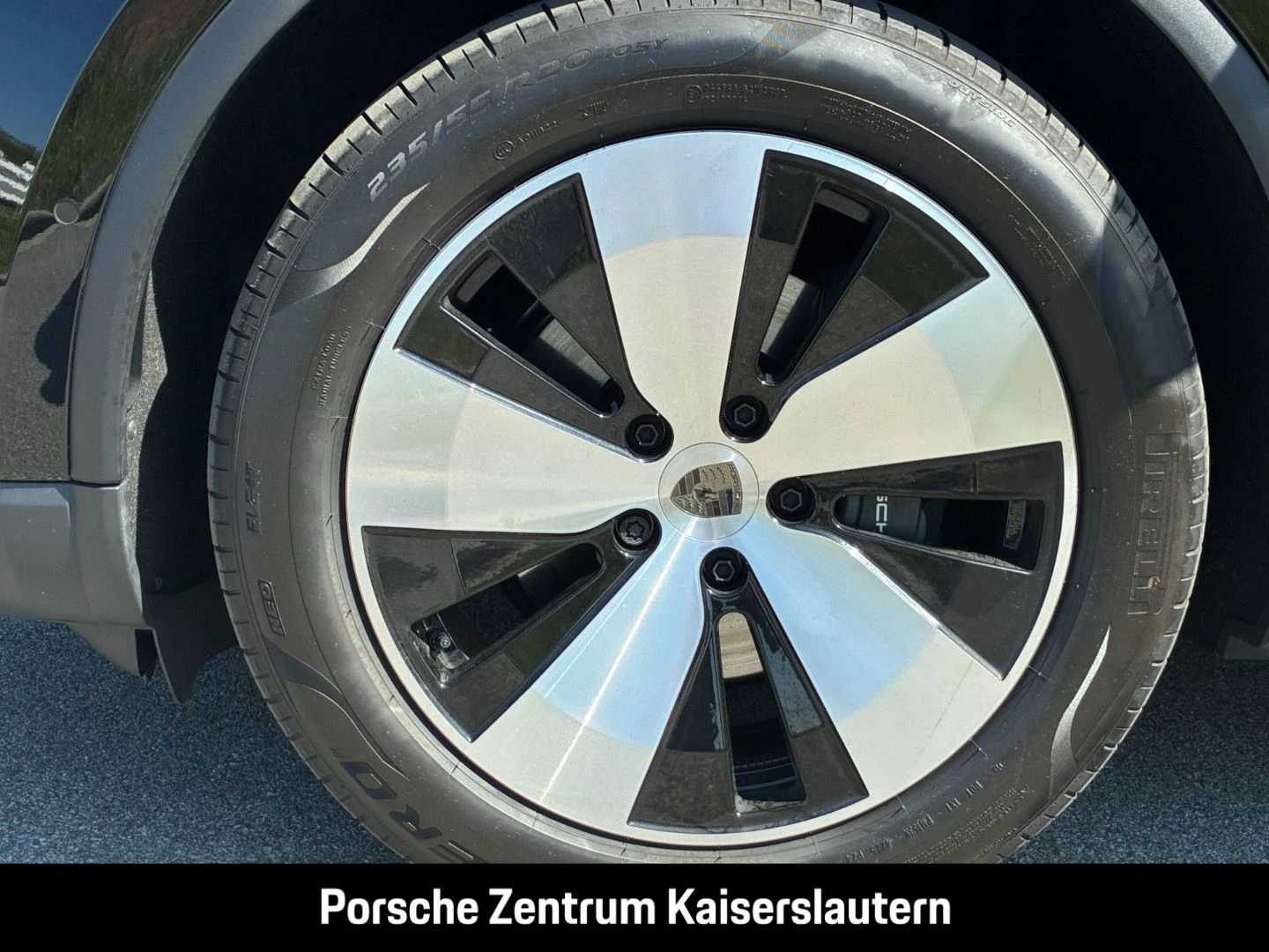 Porsche Macan 4 HA-Lenkung Head-Up Abstandstempomat LED -MK2 Macan 4 HA-Lenkung Head-Up Abstandstempomat LED -