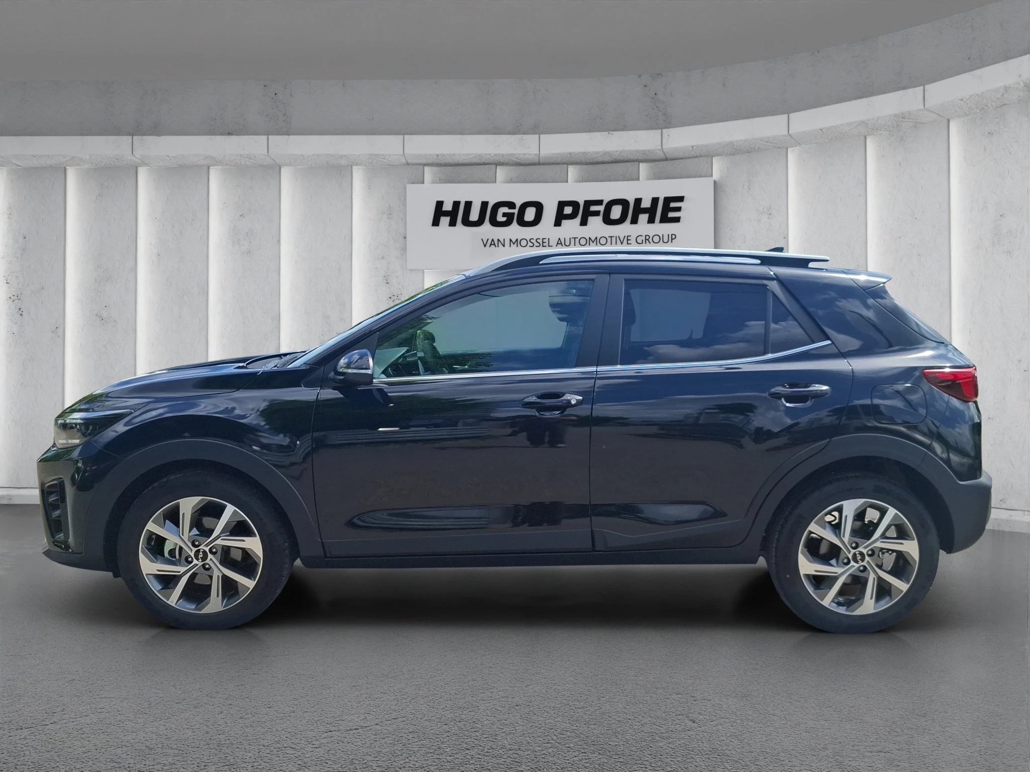 Kia Stonic GT-Line 100 PS 48V Autom. Spirit ACC LED RFK PDC SHZ LEDER *SALE*