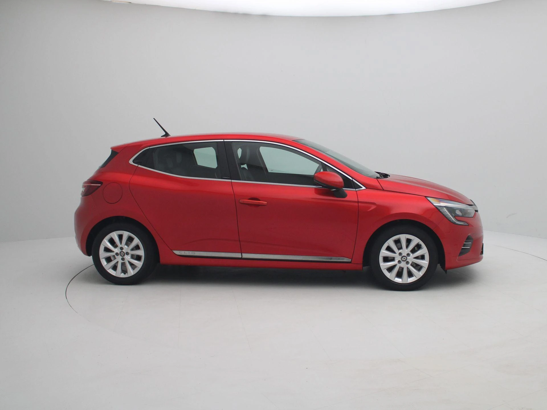 Renault-Clio-image-5