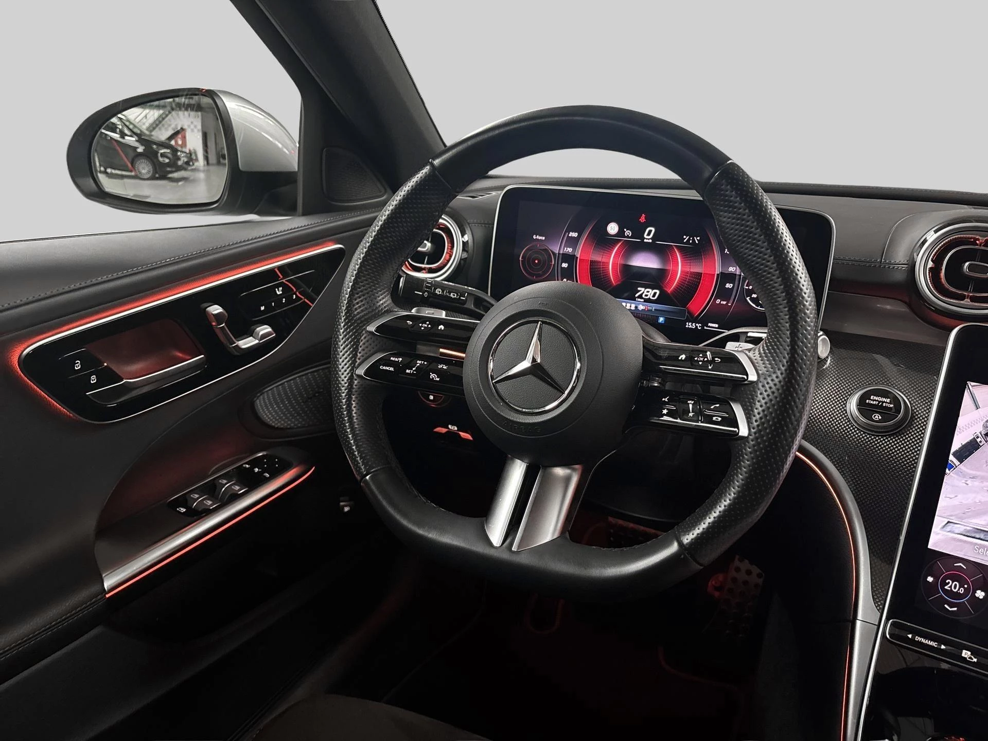 Mercedes-Benz-C-Klasse-image-13