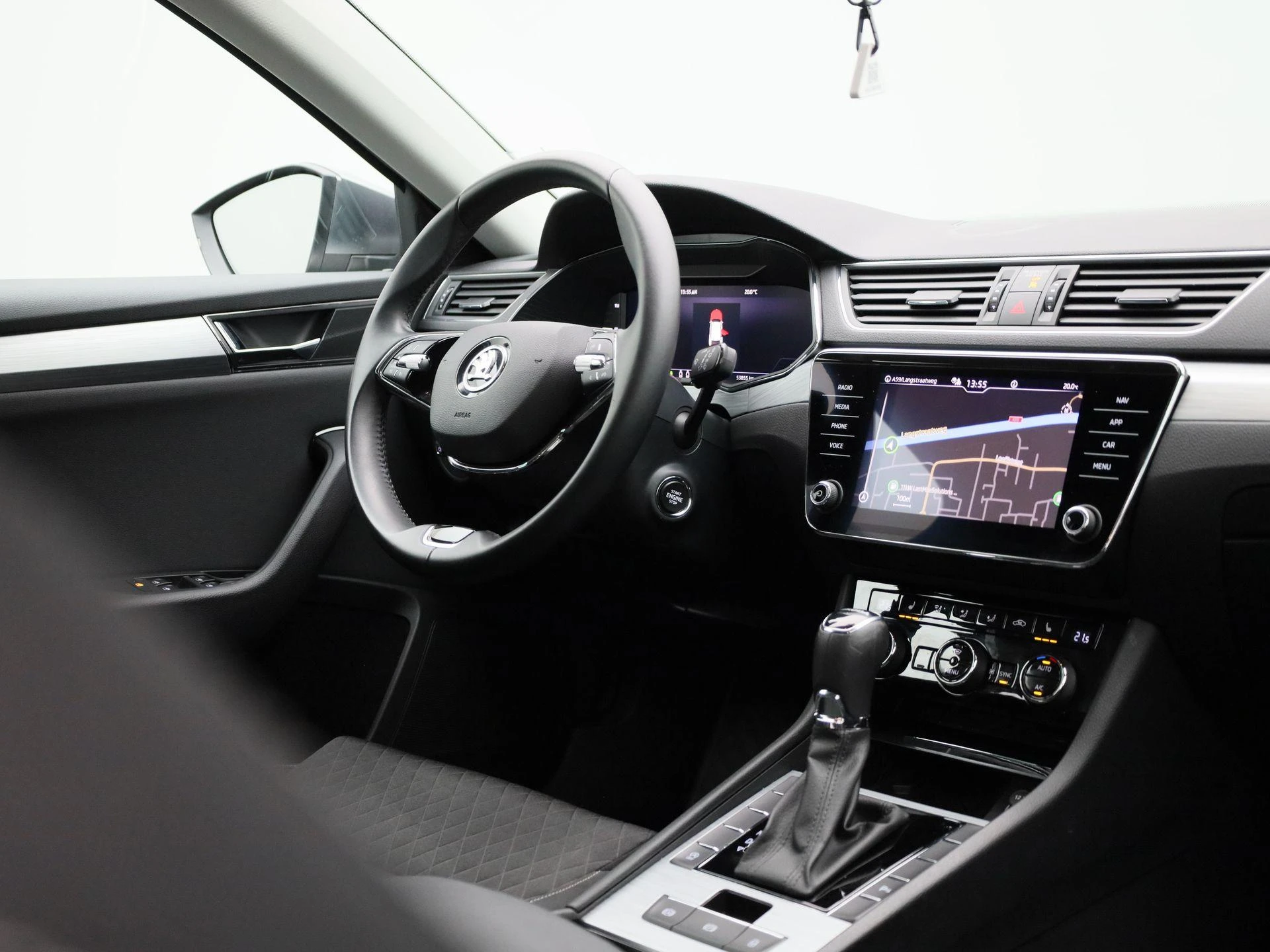 Škoda Superb Combi 1.5 TSI ACT 110kW DSG7 Ambition