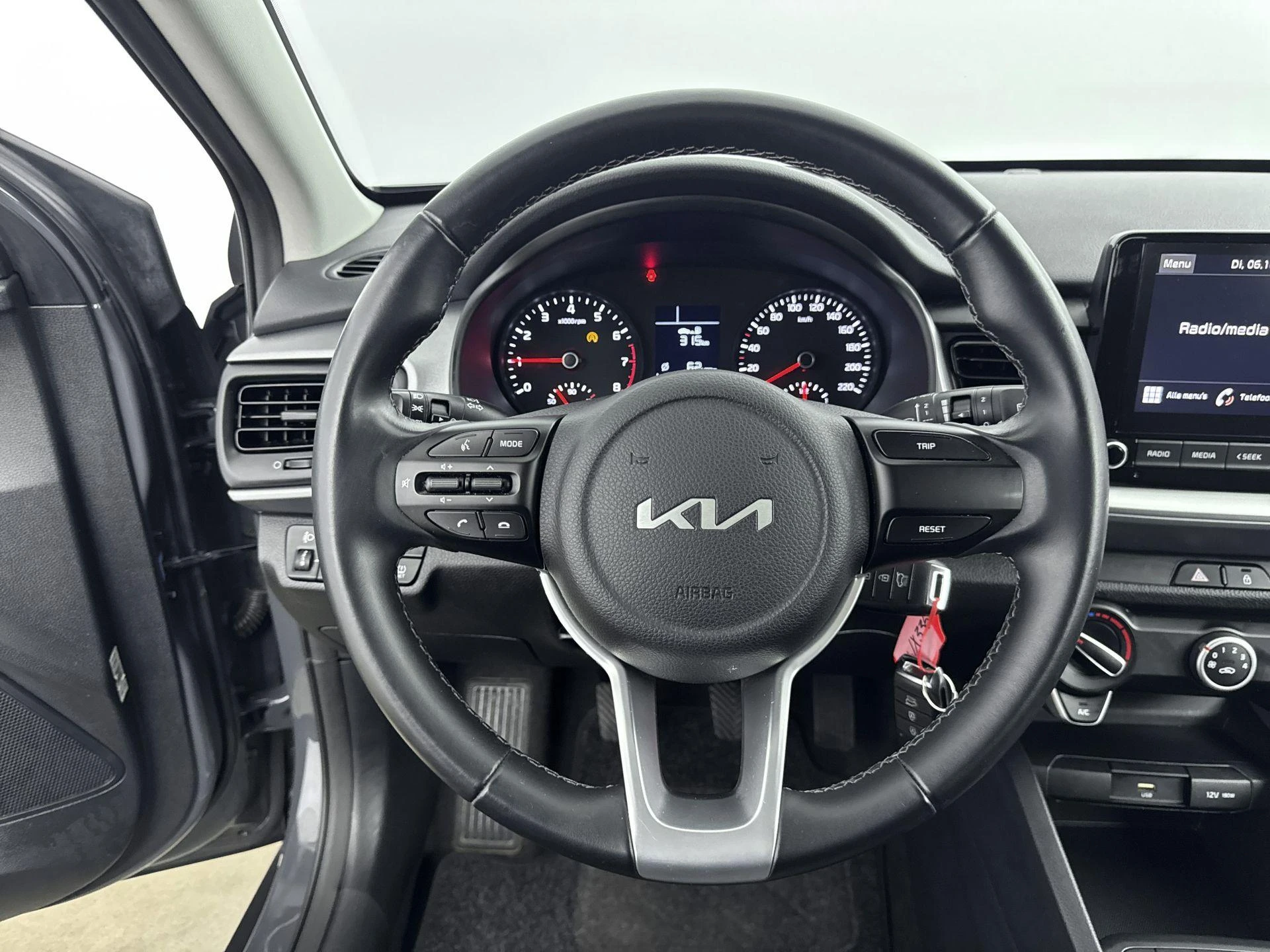 Kia-Stonic-image-13