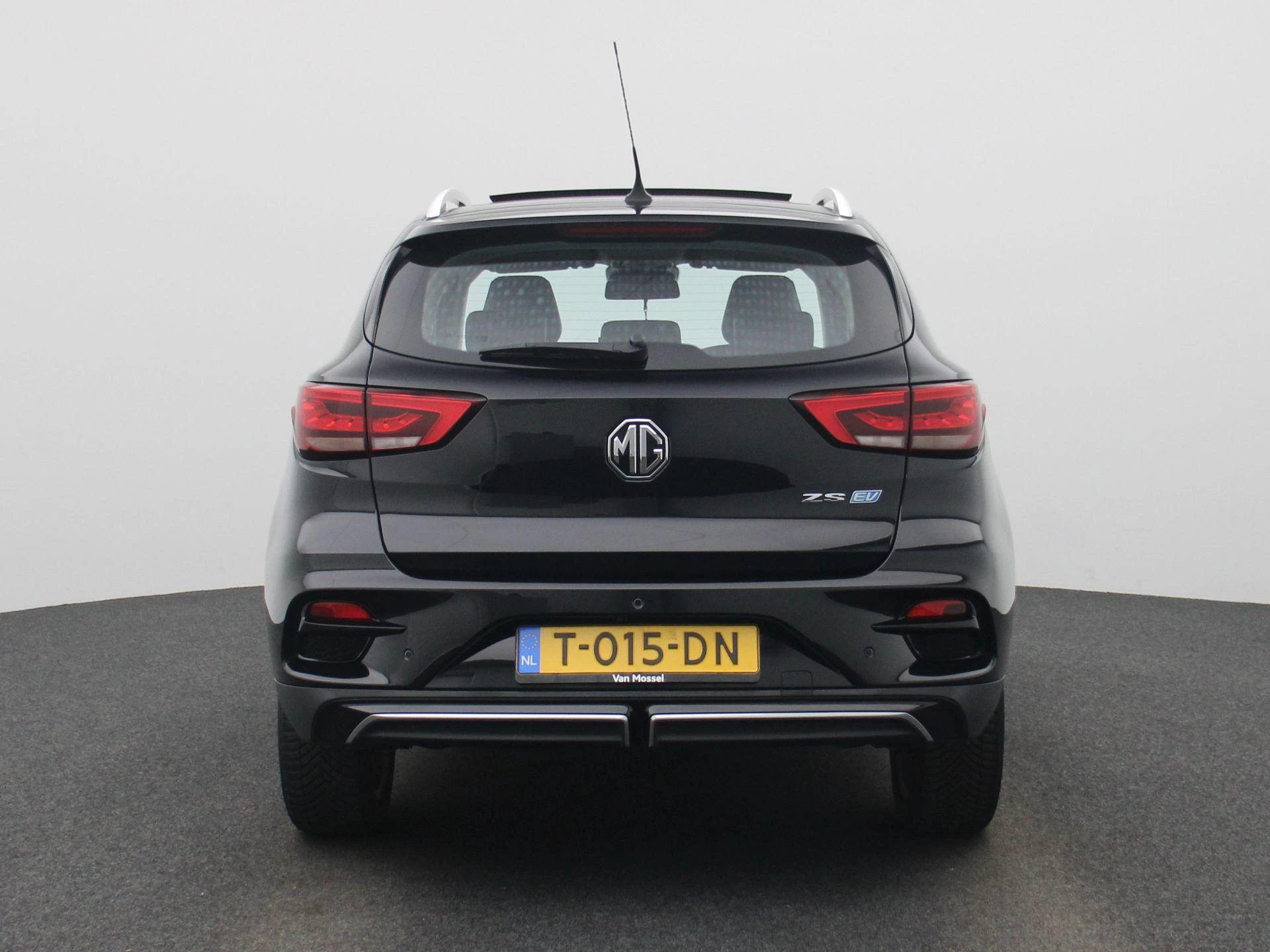 MG ZS EV Long Range Luxury 70 kWh