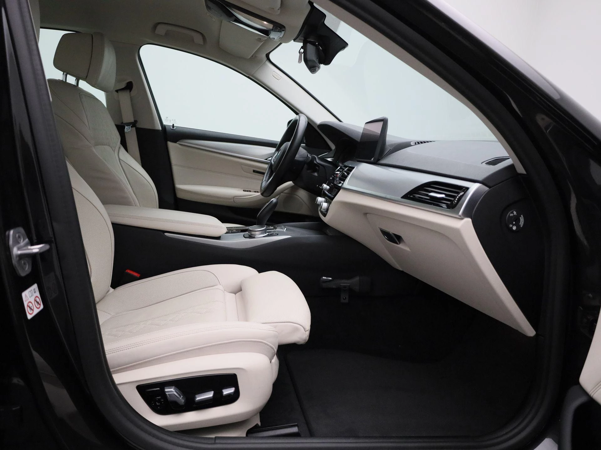 BMW-5 Serie-image-46