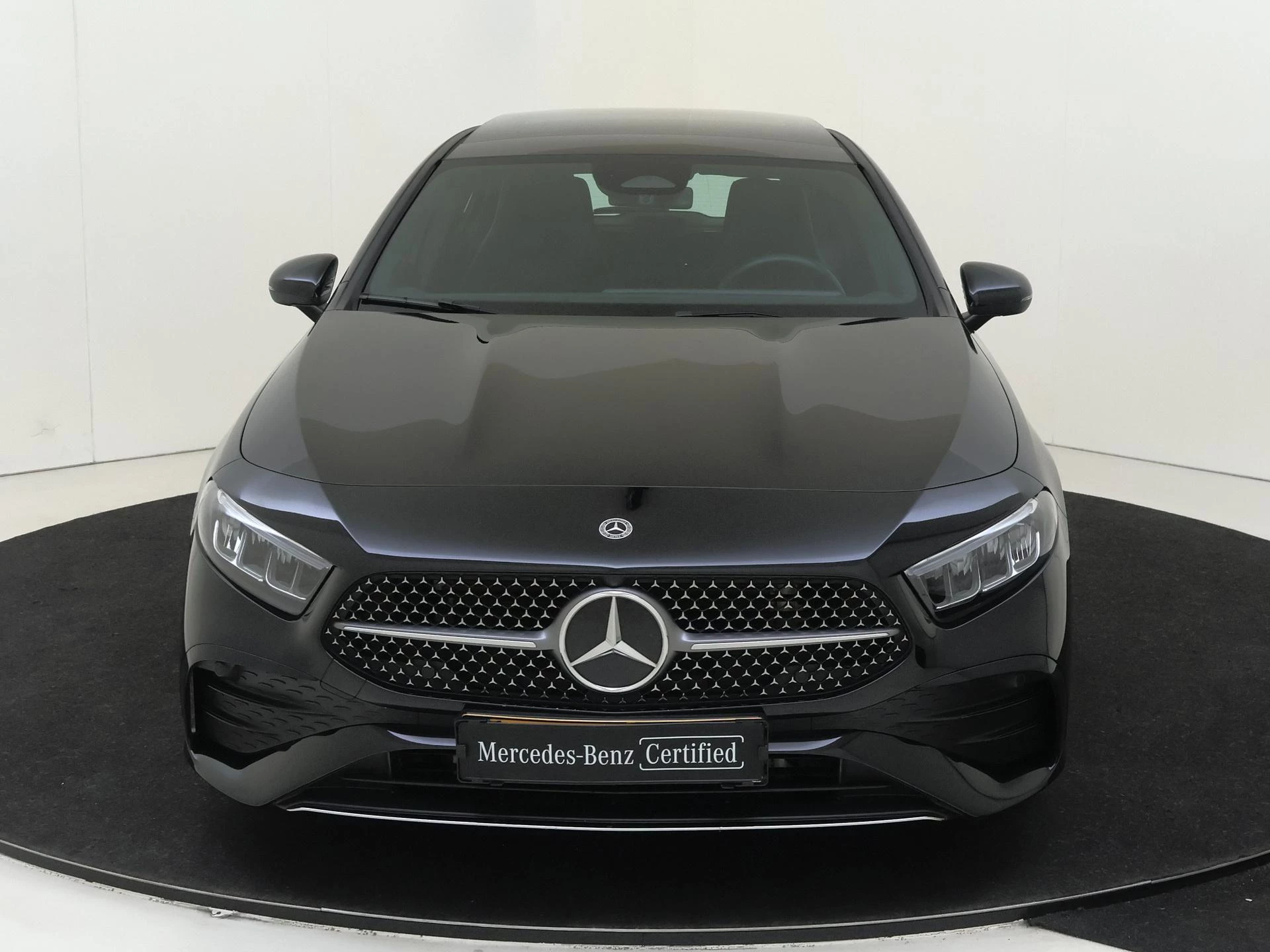 Mercedes-Benz-A-Klasse-image-5