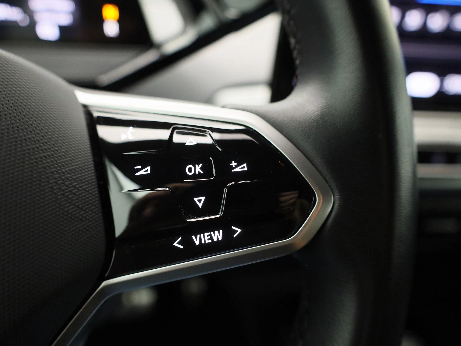 Volkswagen-ID.4-image-19