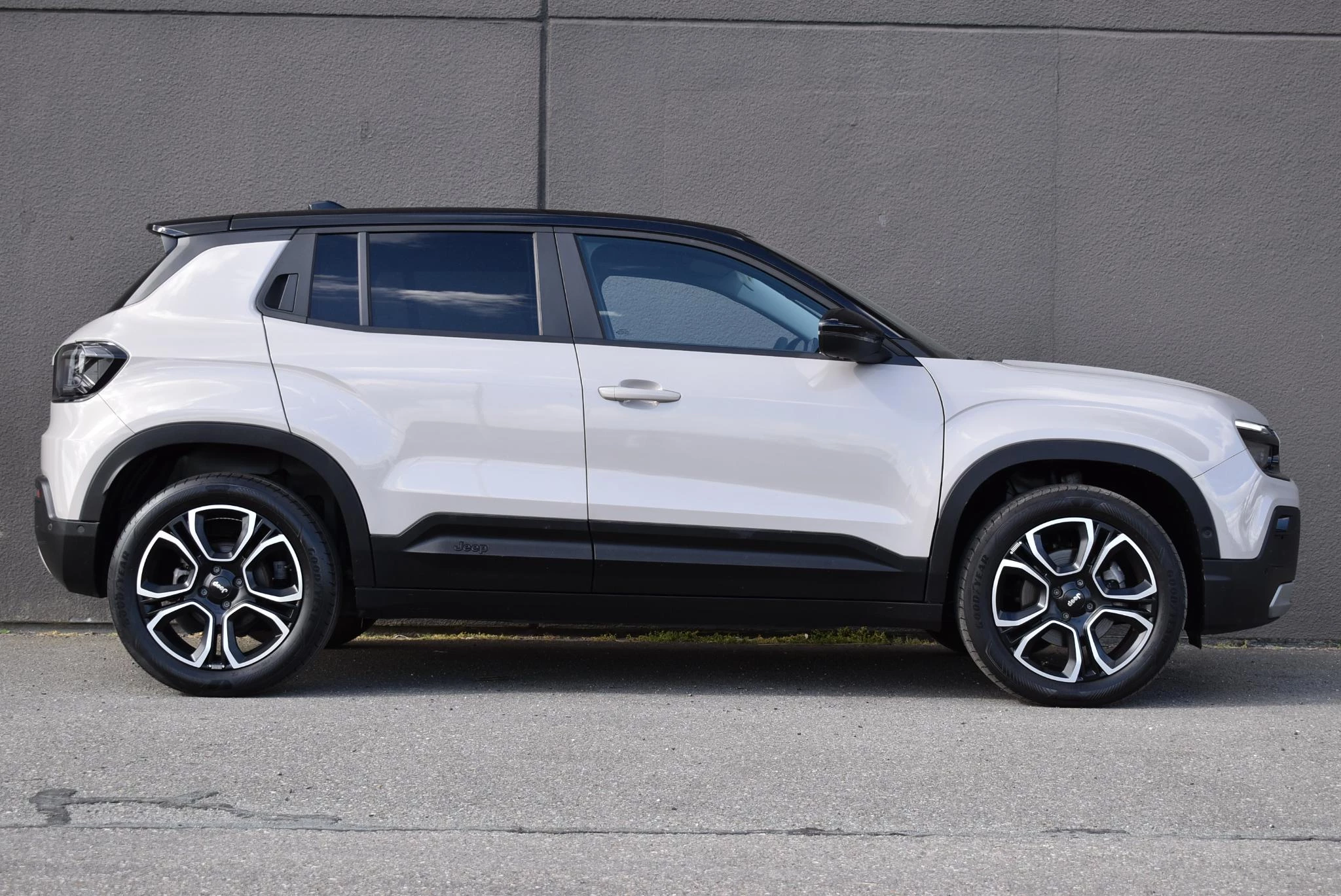 Jeep-Avenger-image-3