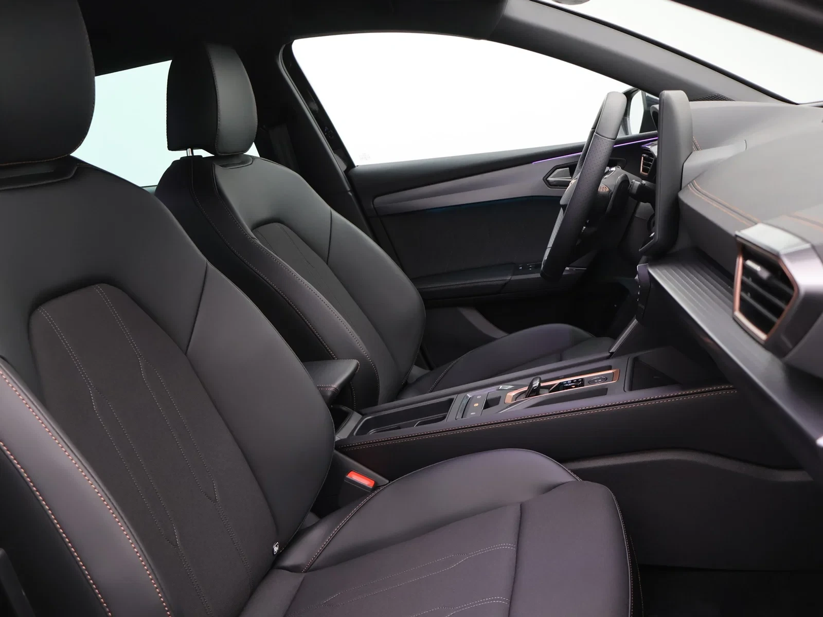 CUPRA Leon Sportstourer ST Leon Break Impulse 1.5 eTSI 150pk *AUTOMAAT* DEMO
