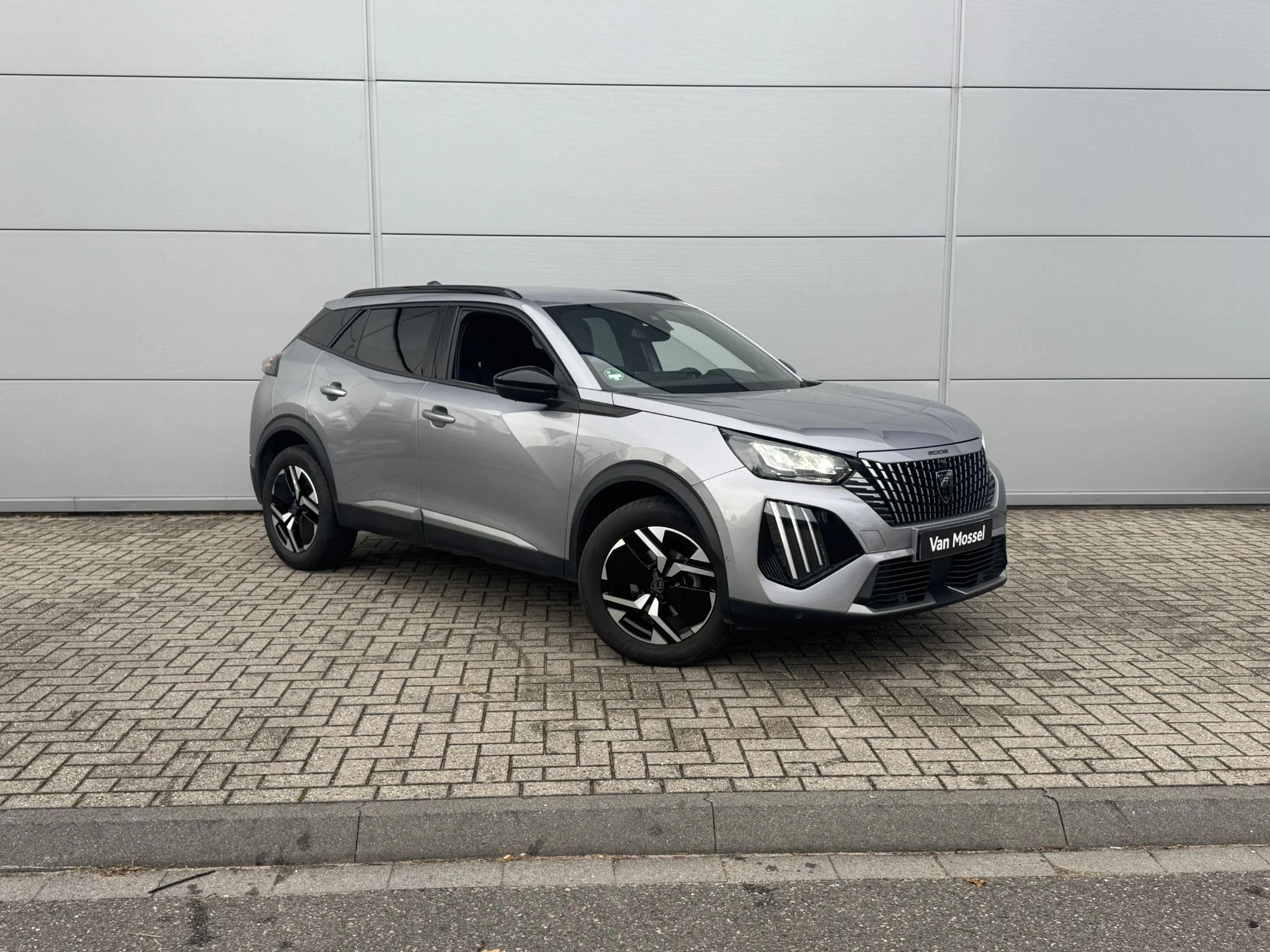 Peugeot-2008-image-7