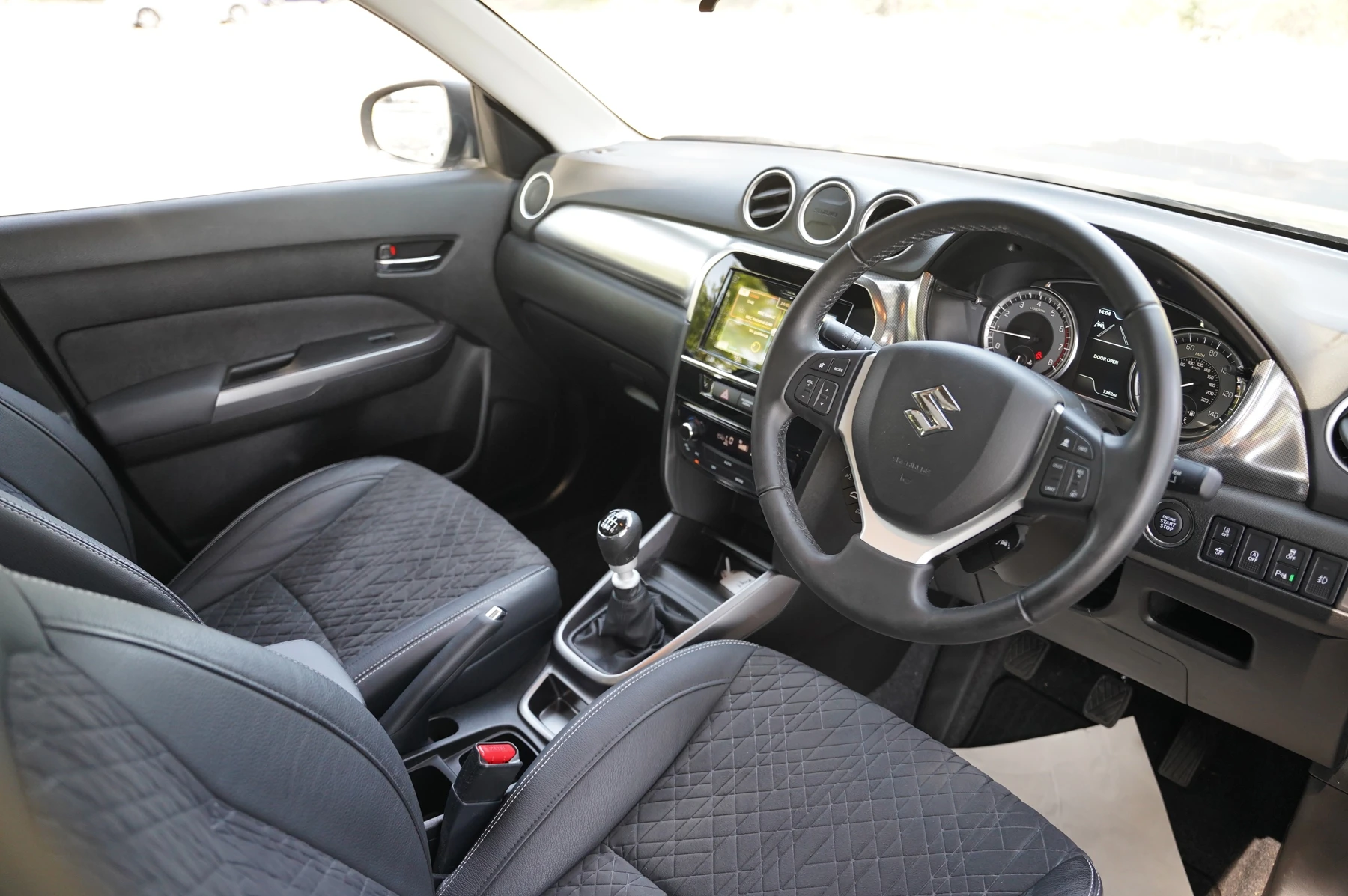 Suzuki Vitara 1.4 Boosterjet 48V Hybrid SZ5 5dr