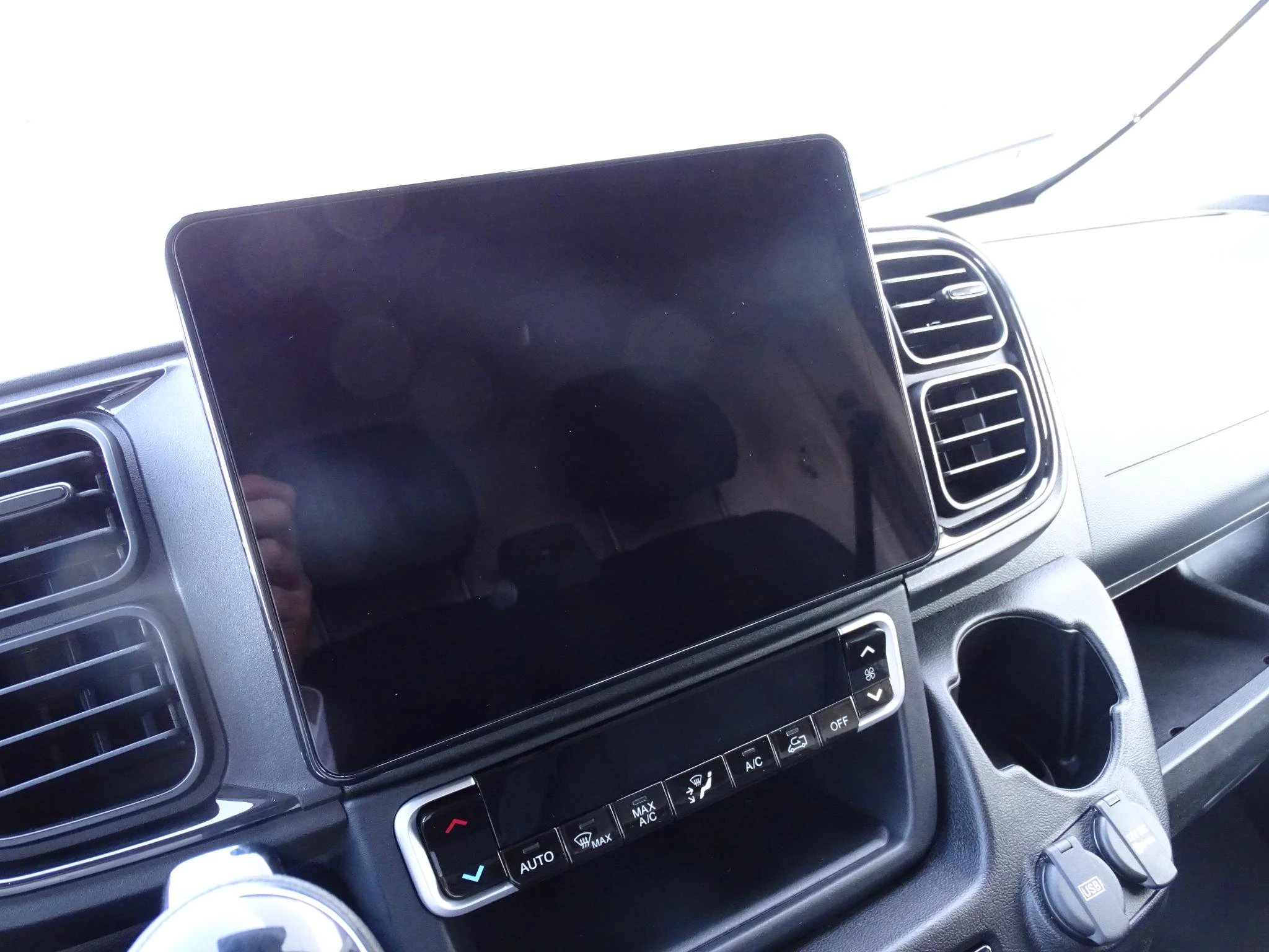 Peugeot-Boxer-image-8