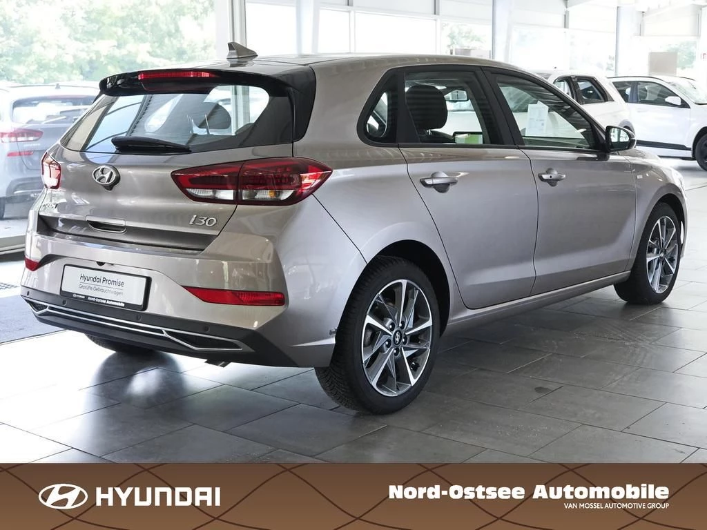 Hyundai i30 1.5 T-GDI TREND SHZ LHZ NAVI KAMERA LED Trend