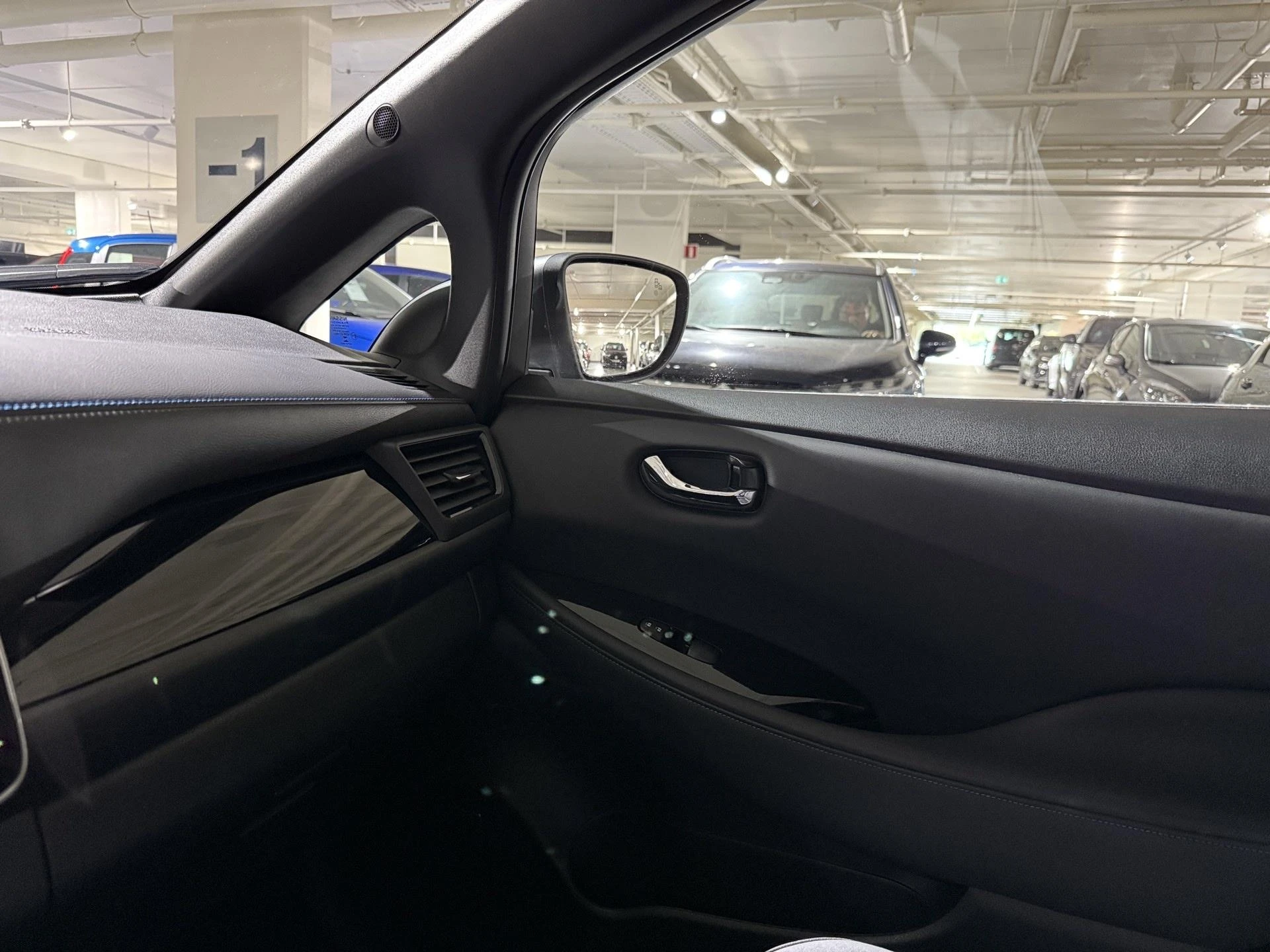 Nissan-Leaf-image-8