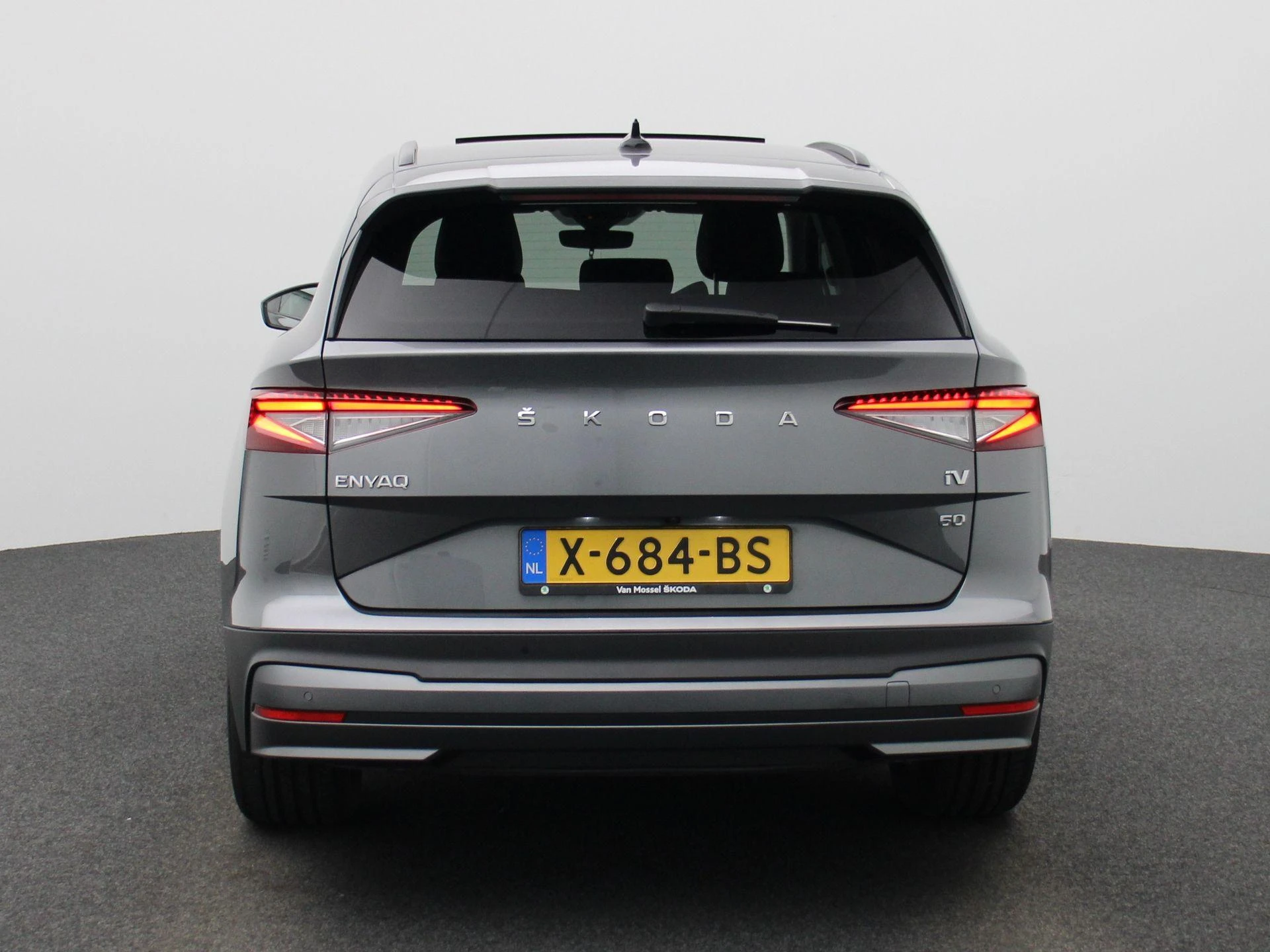 Škoda-Enyaq iV-image-4