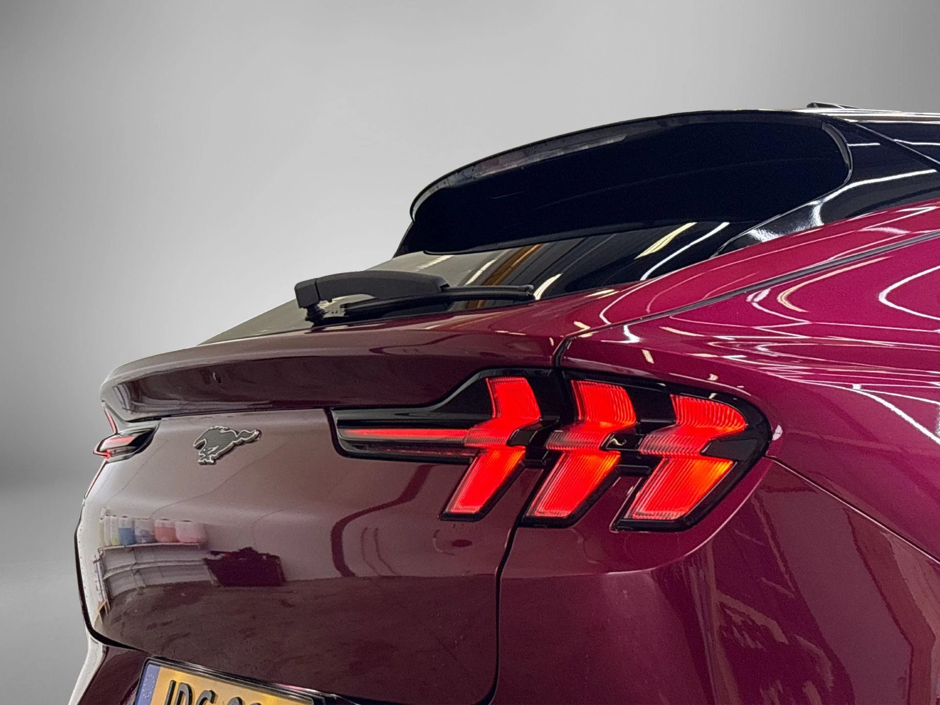 Ford-Mustang Mach-E-image-24
