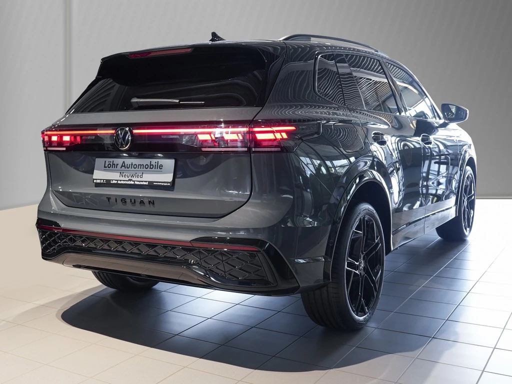 Volkswagen Tiguan 1,5 l eHybrid DSG R-Line AHK PANO NAVI