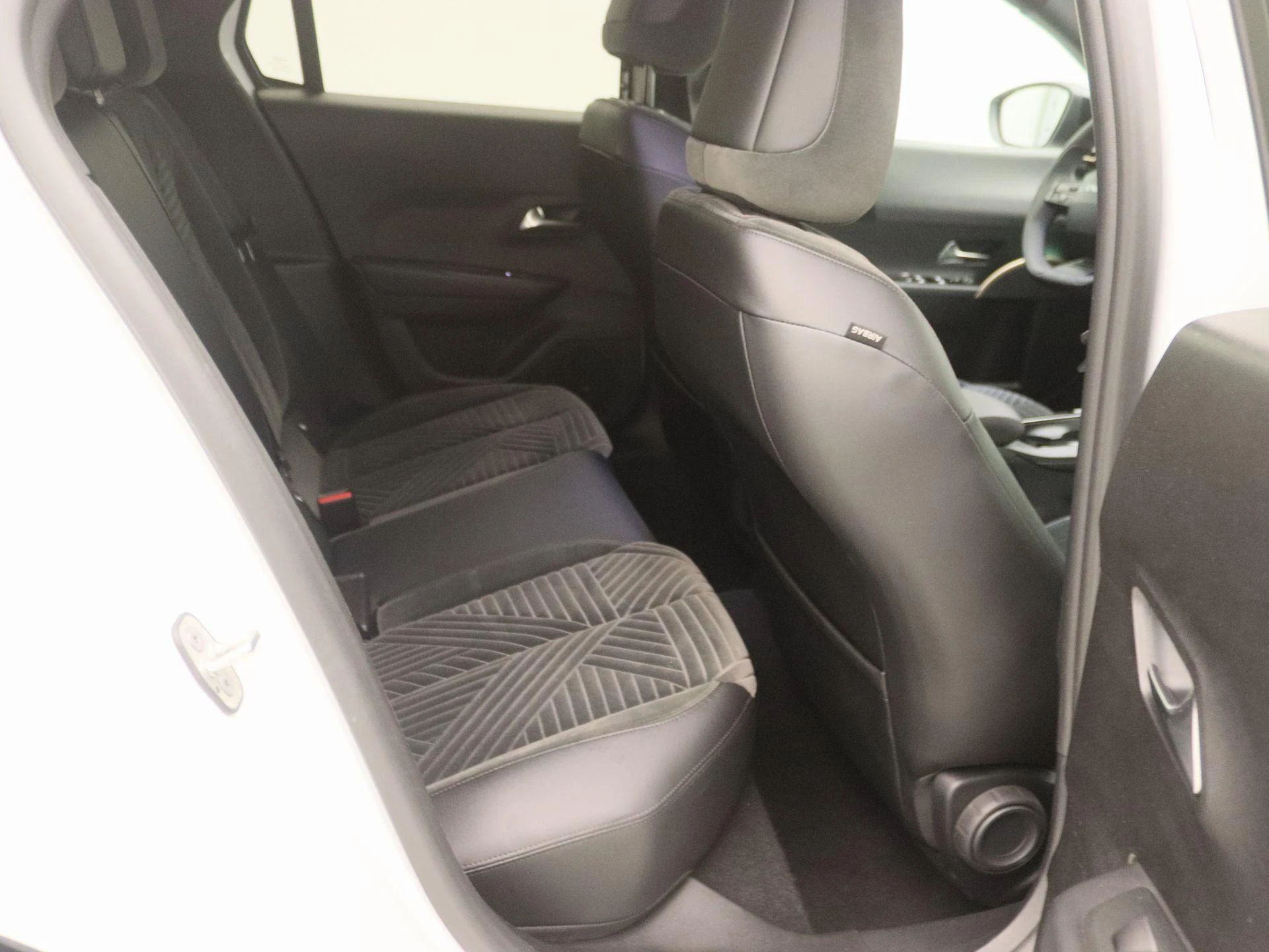 Lancia-Ypsilon-image-21