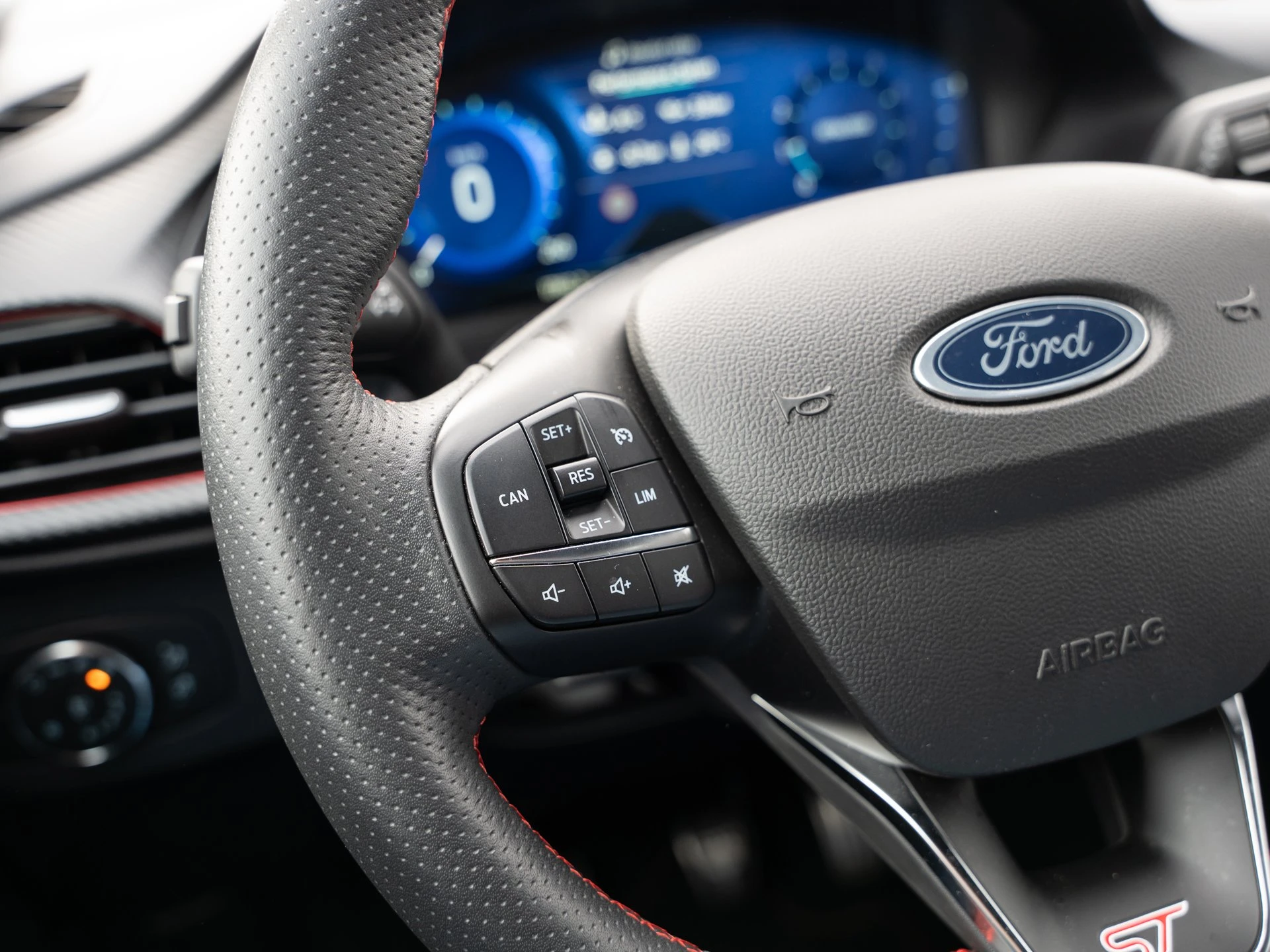 Ford-Puma-image-18