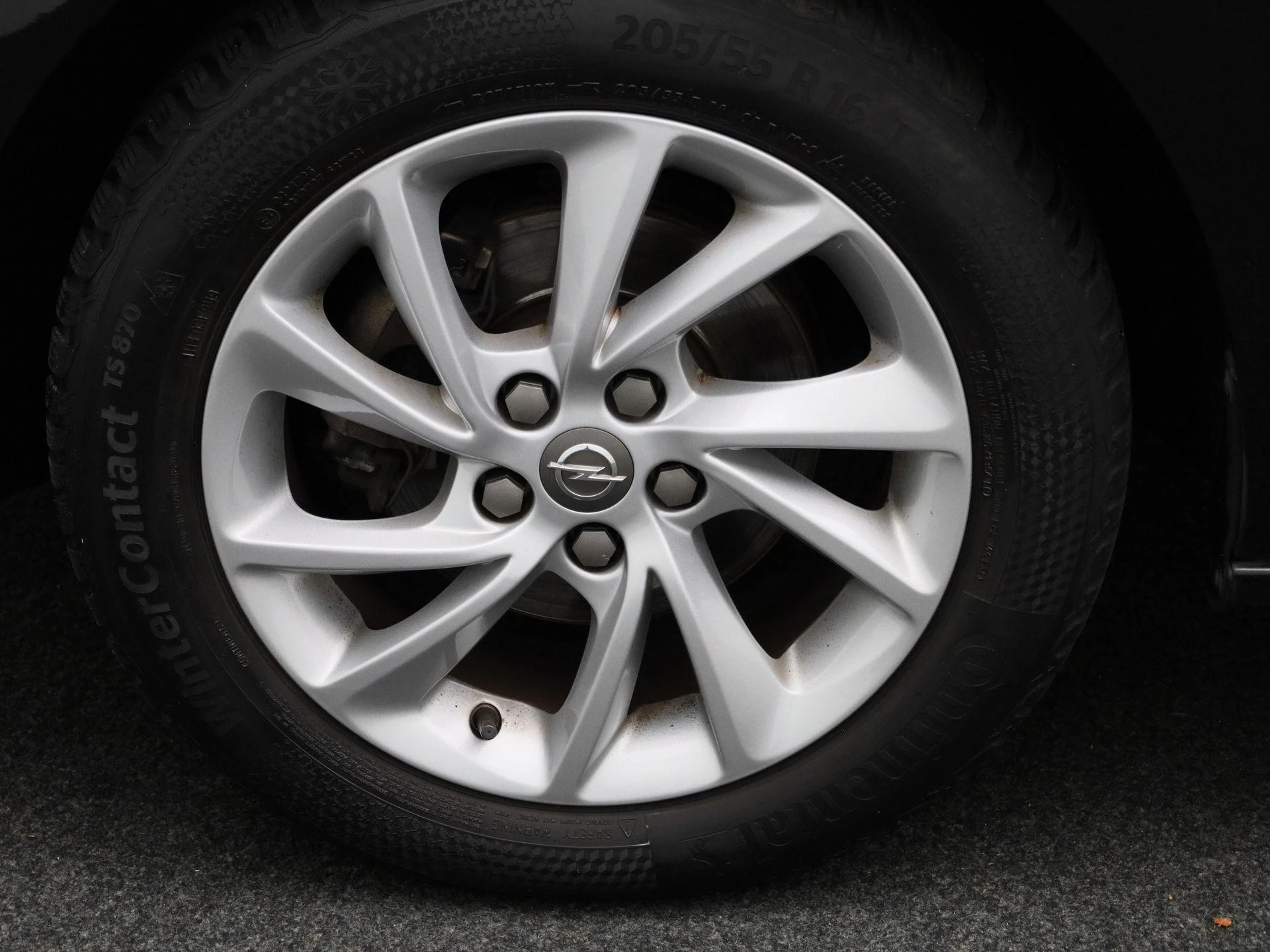 Opel-Astra-image-12