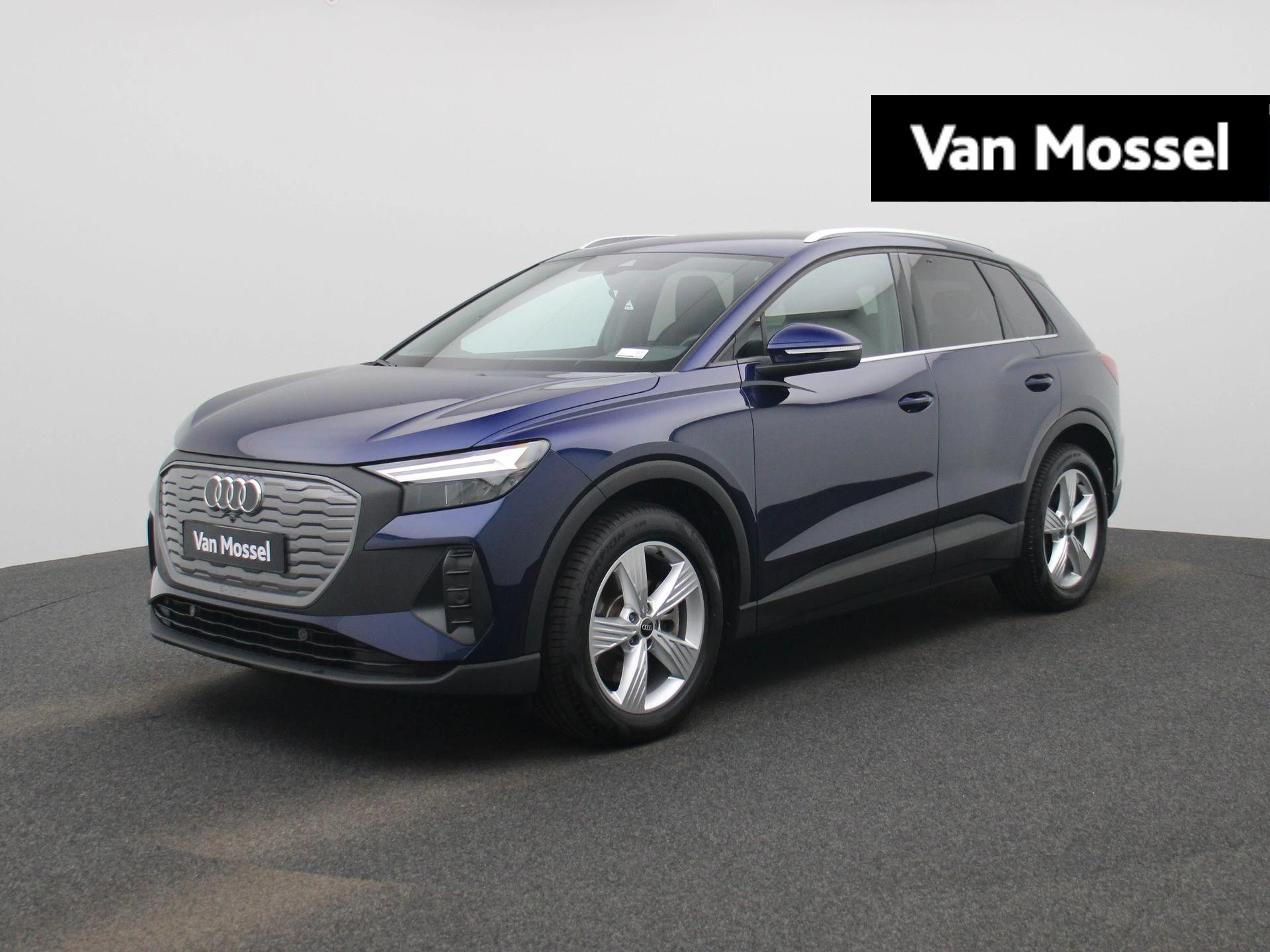 Audi-Q4 e-tron-image-0