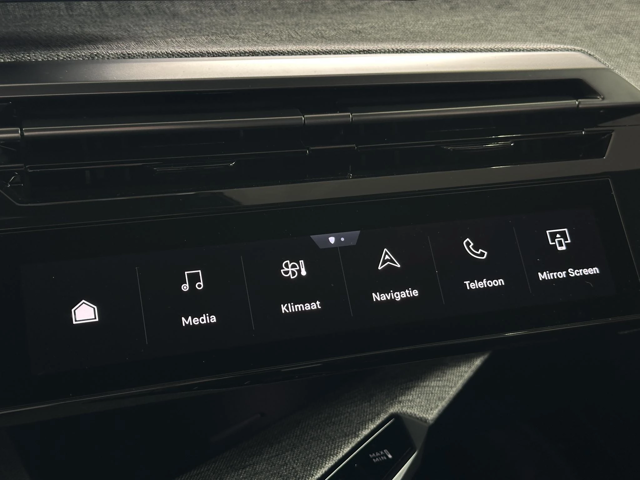 Peugeot-e-3008-image-22