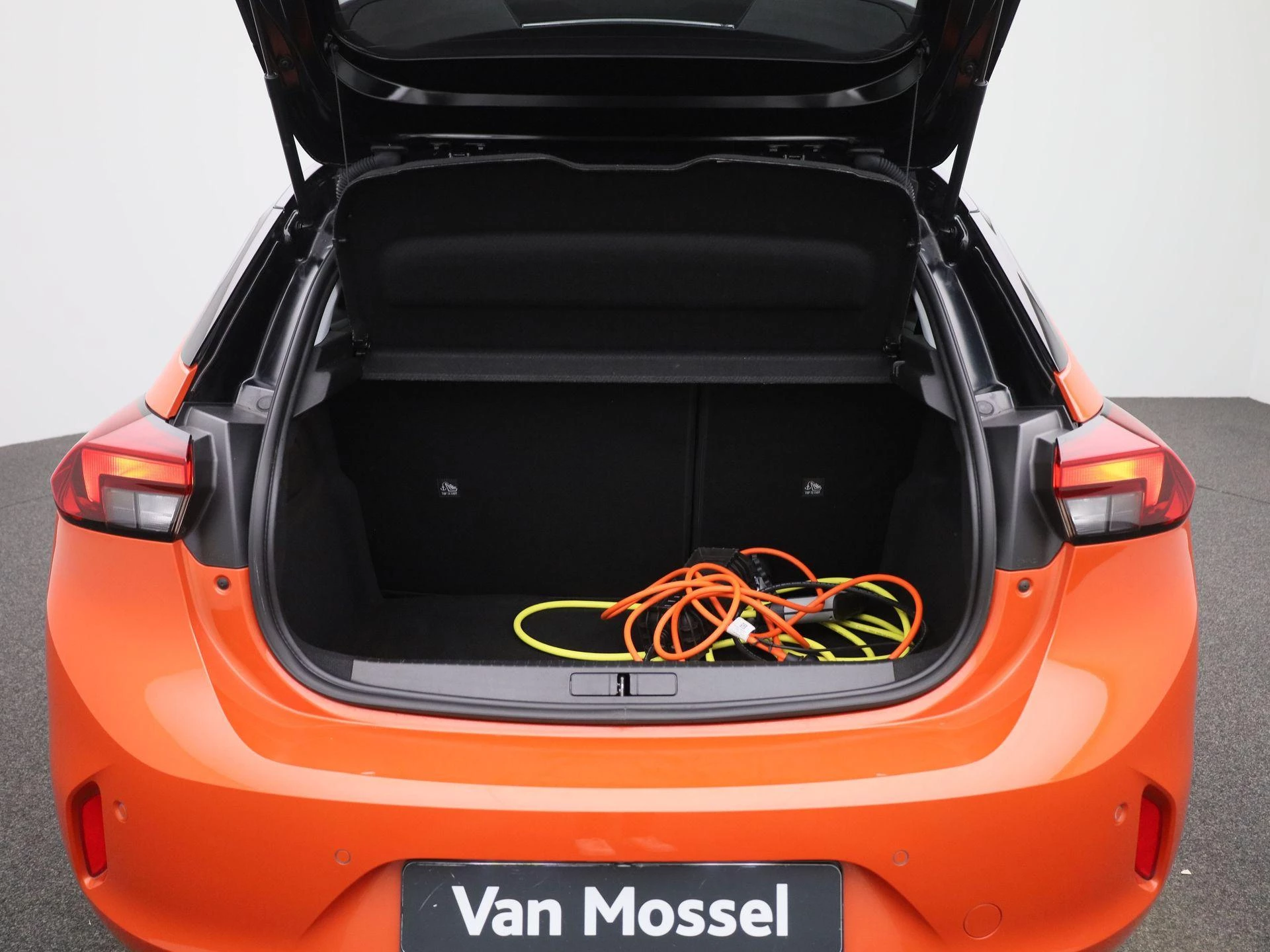 Opel-Corsa-e-image-12