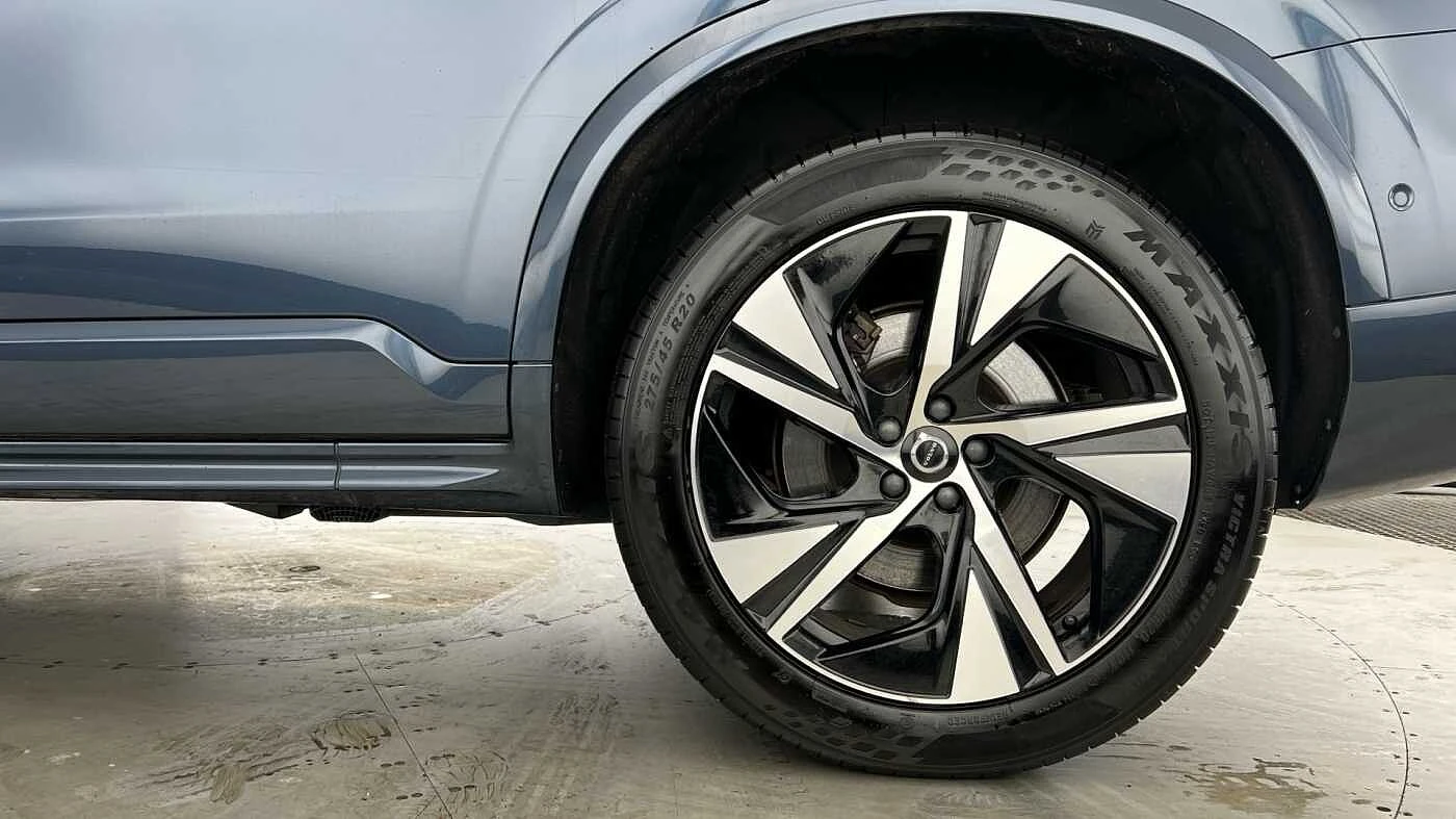 Volvo-XC90-image-10