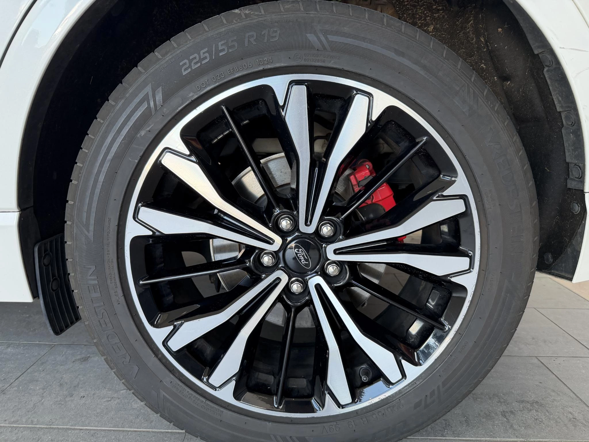 Ford-Kuga-image-15