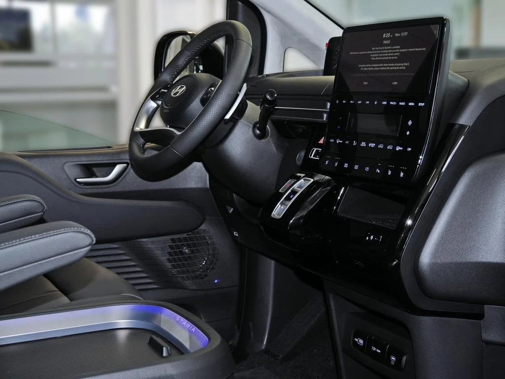 Hyundai-Staria-image-9