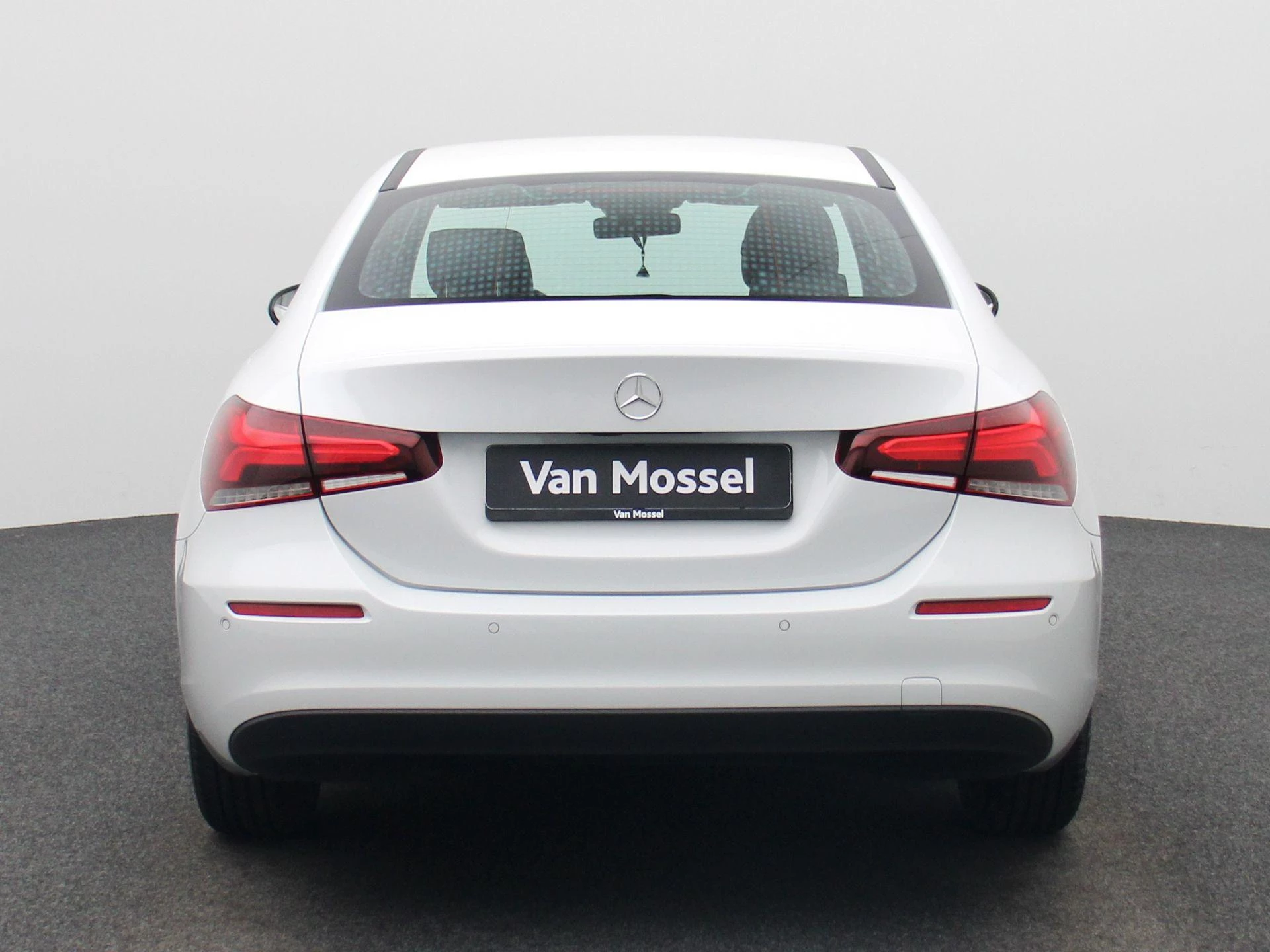 Mercedes-Benz A-Klasse Limousine A 180 Luxury Line