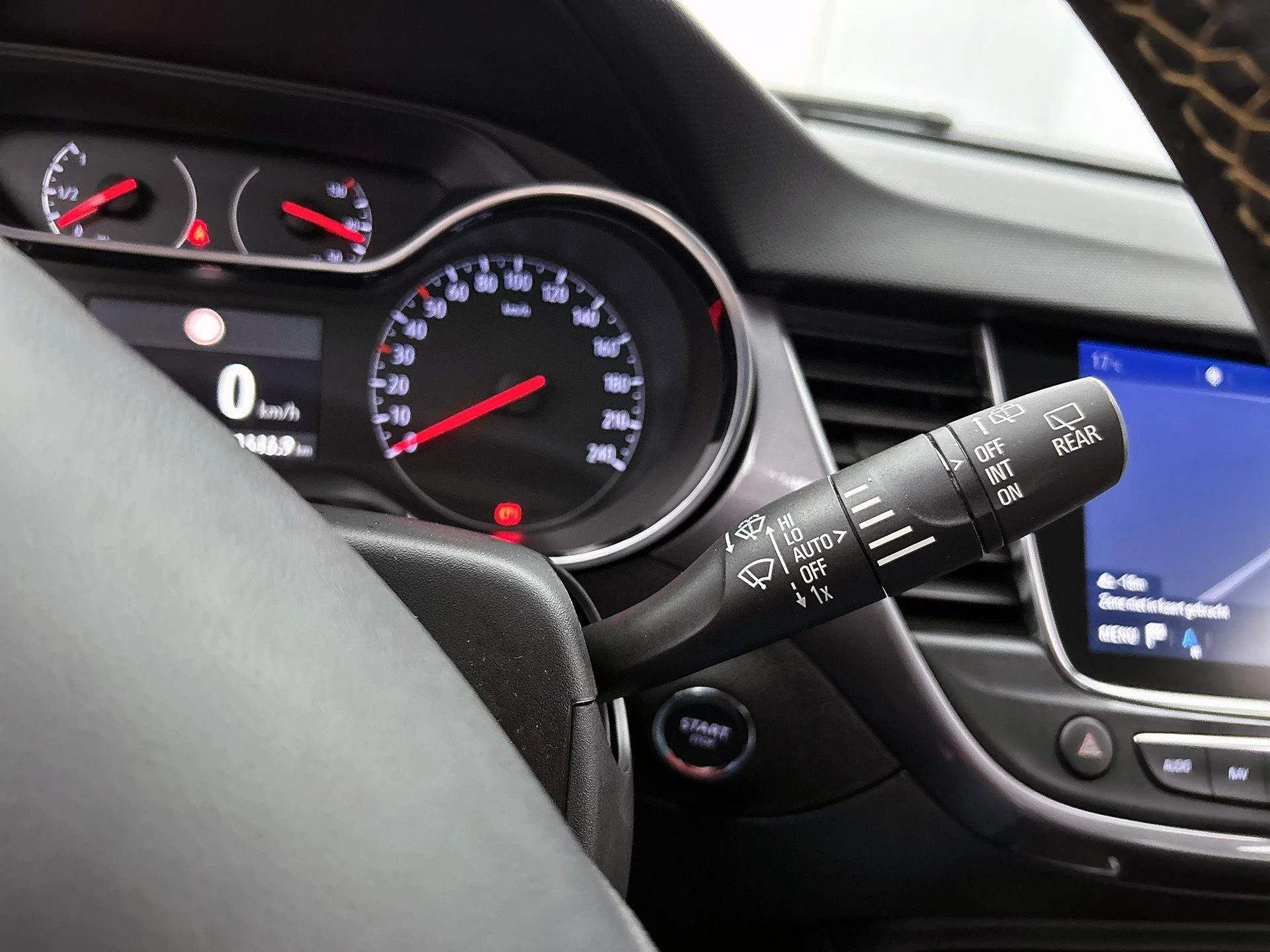 Opel Crossland X 1.2 Turbo Online Edition
