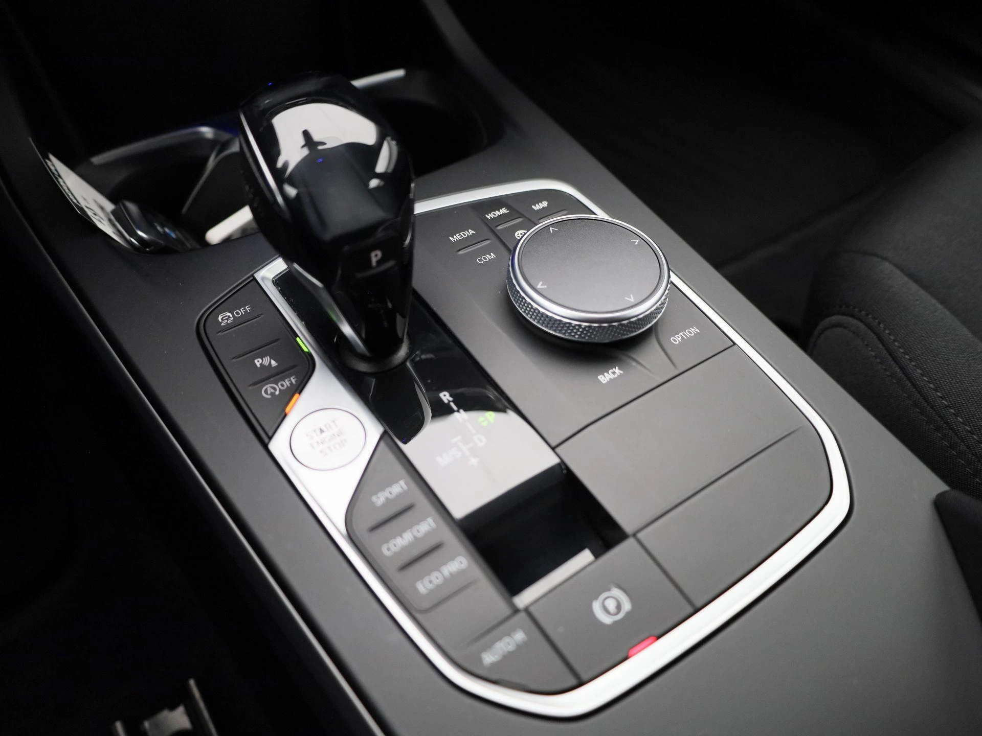 BMW-Série 1-image-26