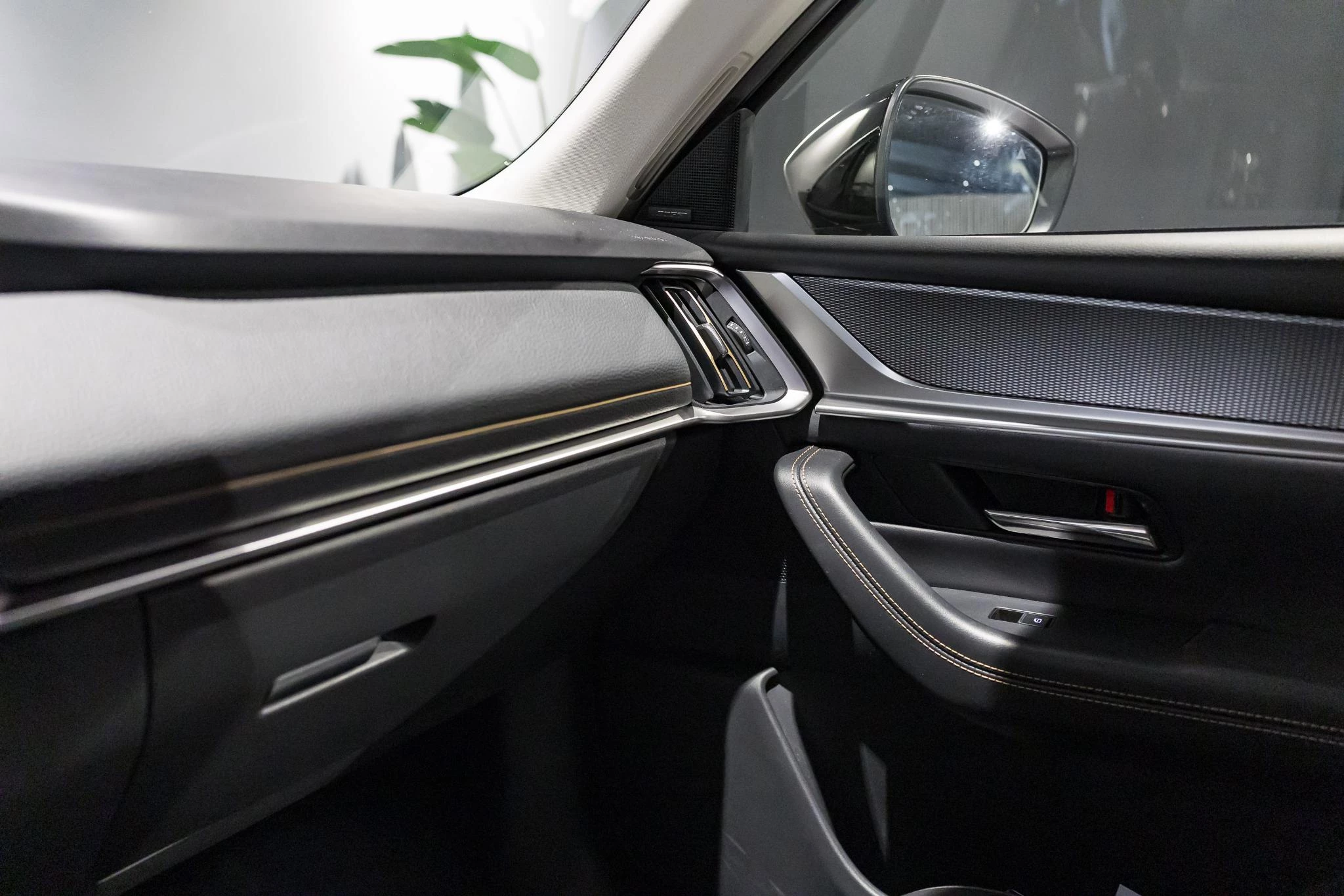 Mazda-CX-60-image-34