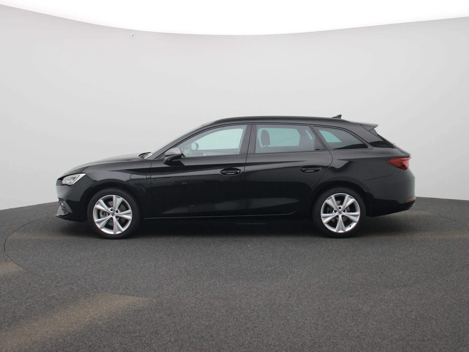 SEAT Leon Sportstourer 1.4 TSI eHybrid PHEV FR Business Intense
