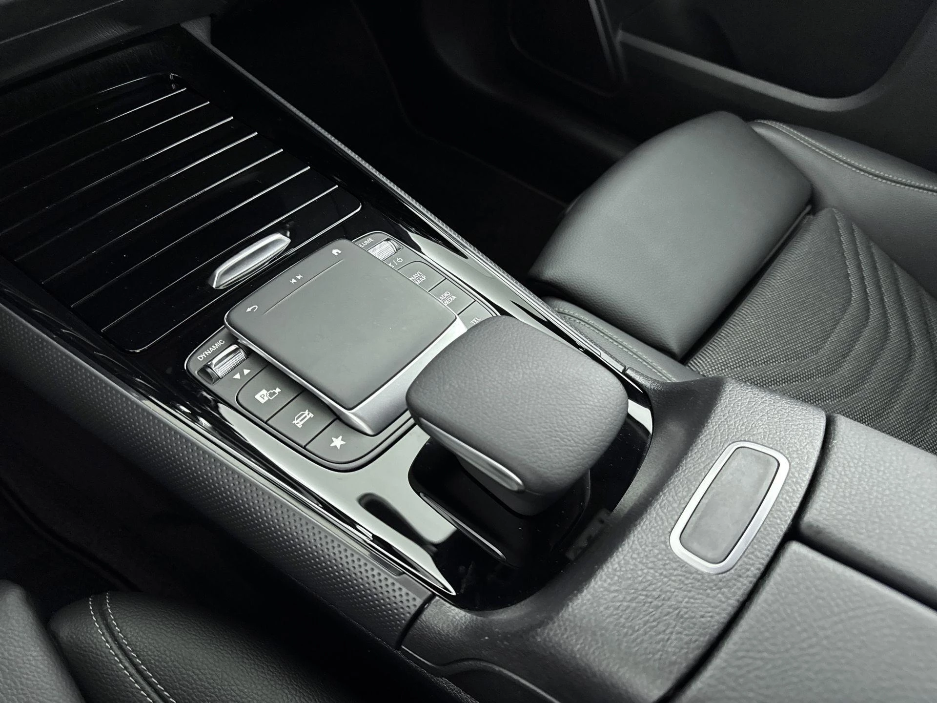 Mercedes-Benz B-Klasse 180 Business Solution