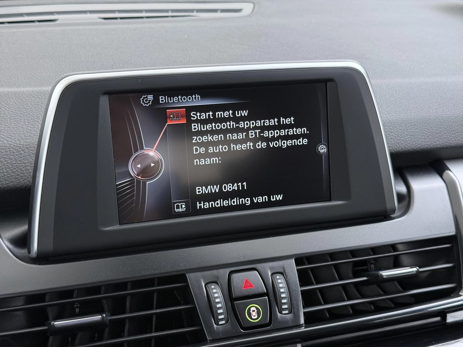 BMW-2 Serie-image-25