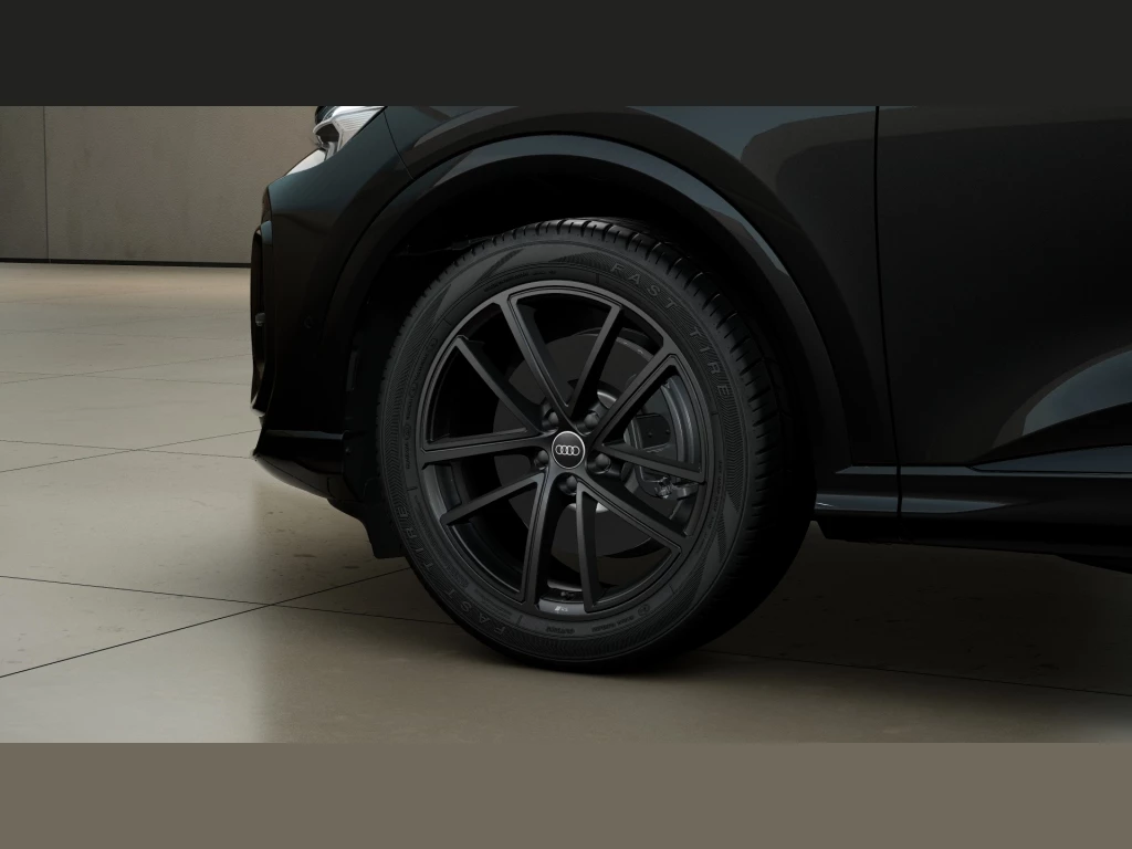 Audi Q5 TDI quattro S tronic S line Tech plus Matrix AHK ALP