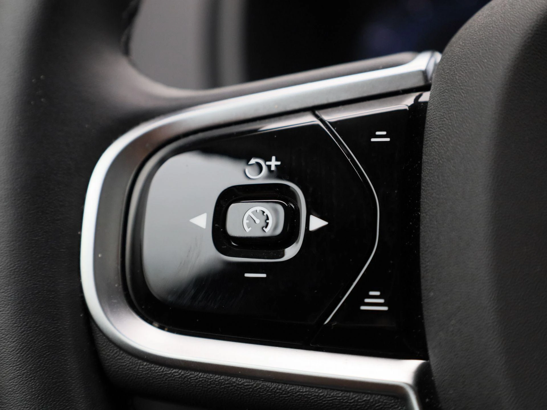 Volvo XC90 2.0 T8 4WD Plus Dark Aut.