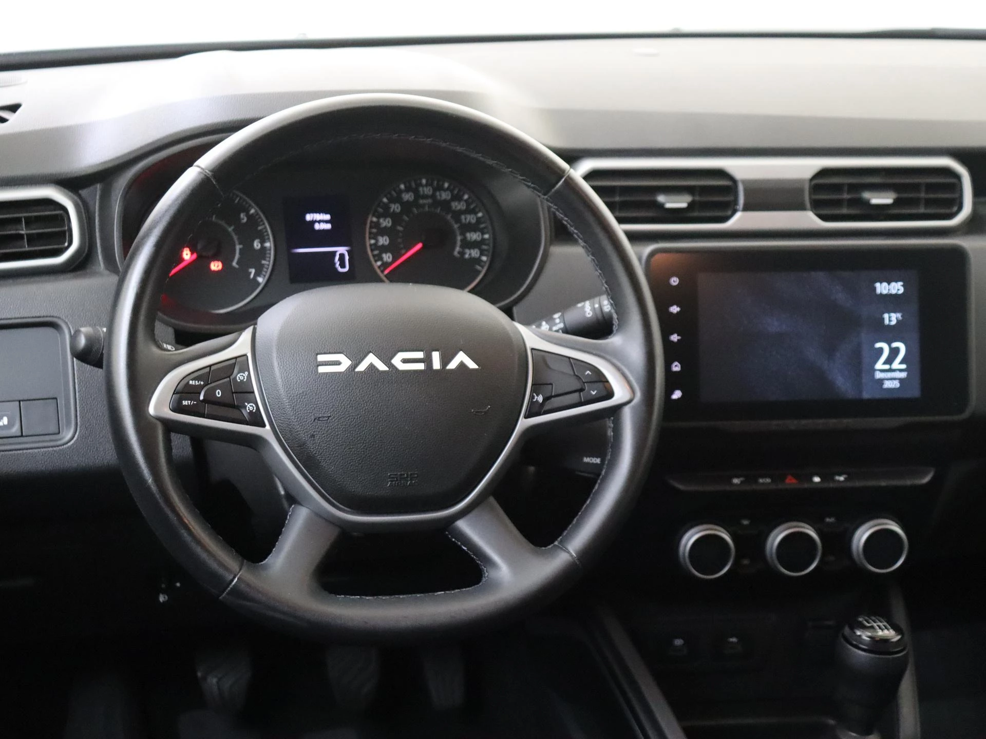 Dacia-Duster-image-13