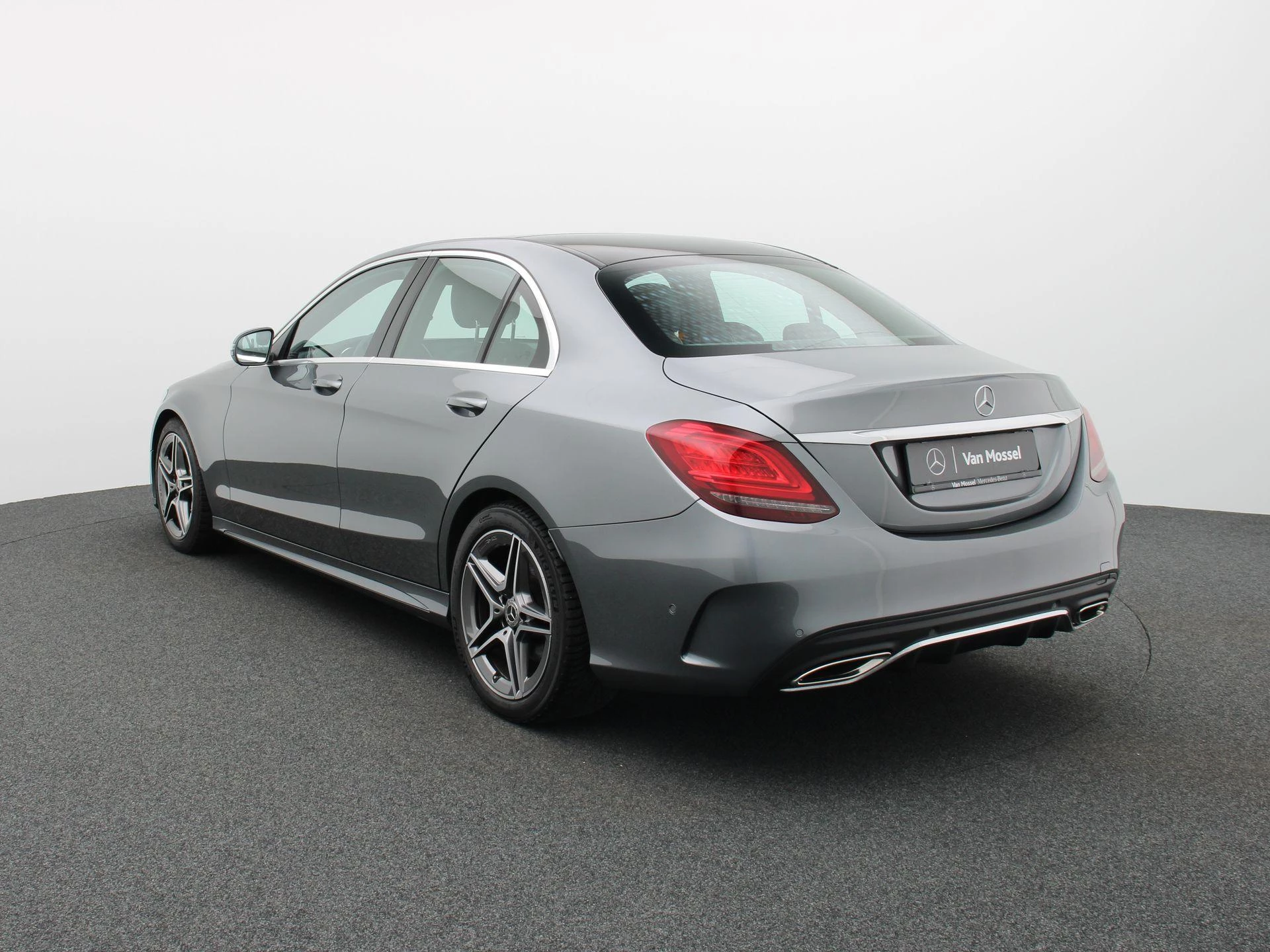 Mercedes-Benz C-Klasse 200 AMG LINE BERLINE + CARPLAY + PANORAMISCH DAK + MULTIBEAM LED +