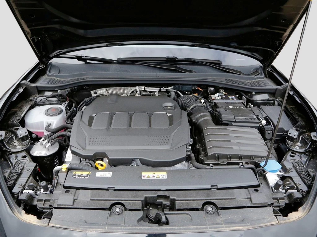SEAT Leon Style TDI UPE 46.830 Panorama Vision Assist