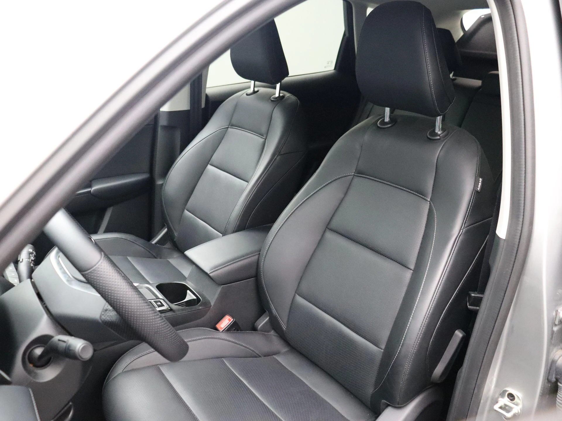 MG-ZS-image-26